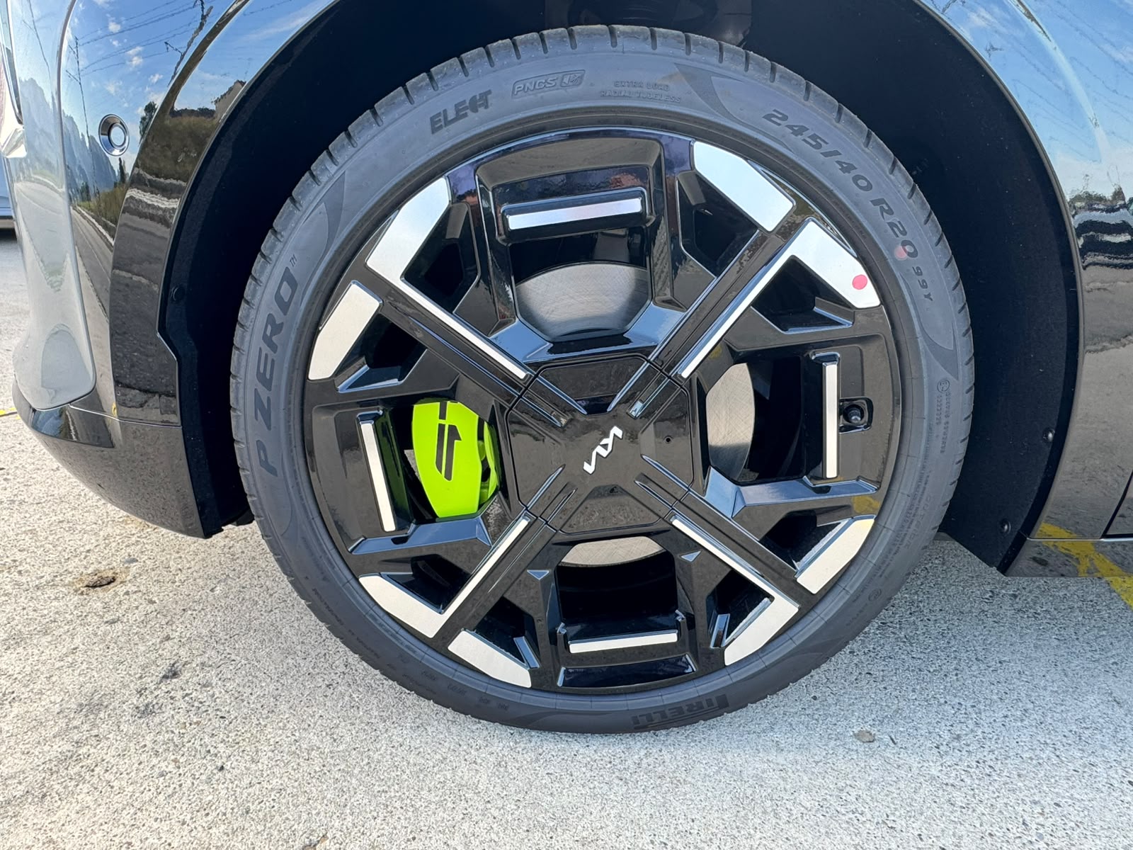 KIA EV3 81 kWh GT 4x4-image-7