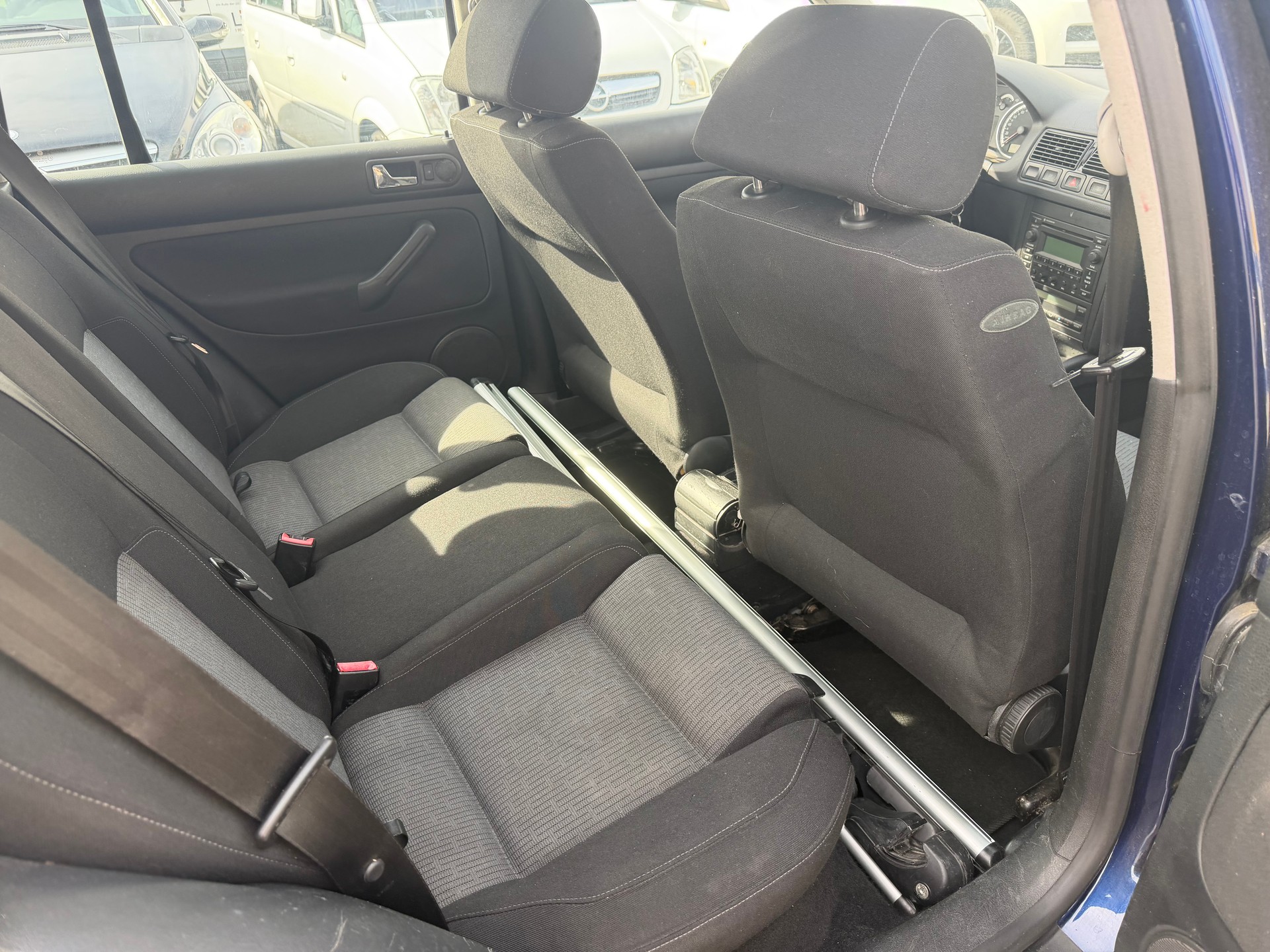 VW Golf Variant 2.0 Pacific 4Motion-image-6