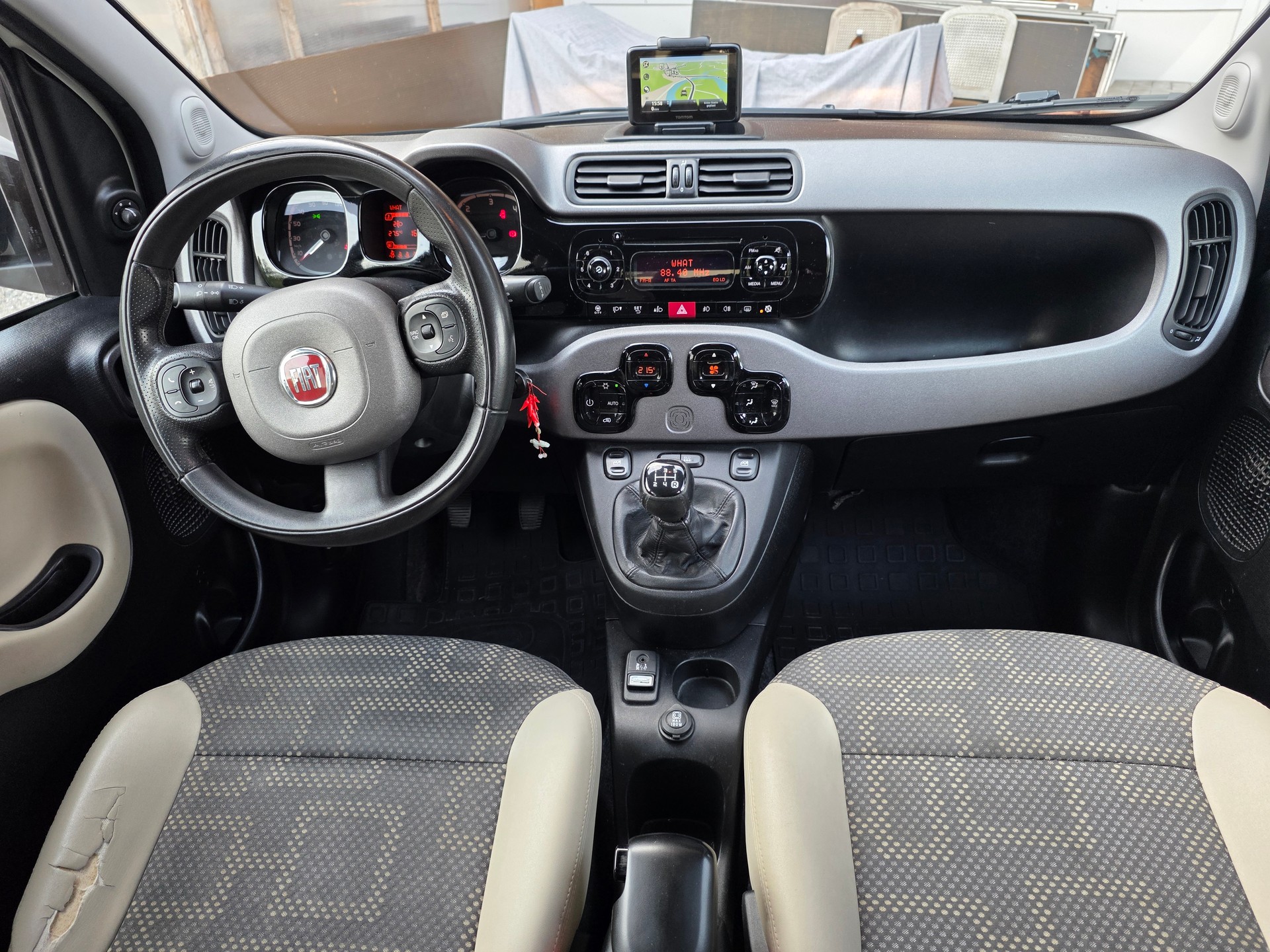 FIAT Panda 1.3 MJ Climbing 4x4 ☆☆☆ Hagelschaden ☆☆☆ DPF ersetzt ☆☆☆ Mechanisch top ☆☆☆-image-7