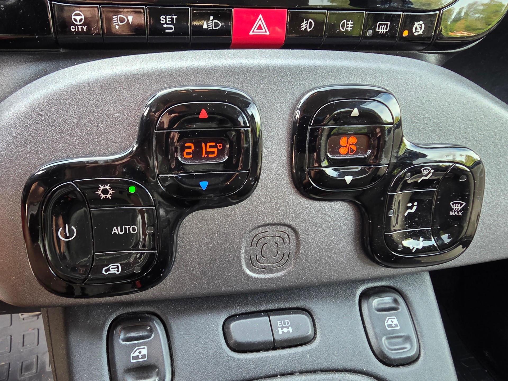 FIAT Panda 1.3 MJ Climbing 4x4 ☆☆☆ Hagelschaden ☆☆☆ DPF ersetzt ☆☆☆ Mechanisch top ☆☆☆-image-11