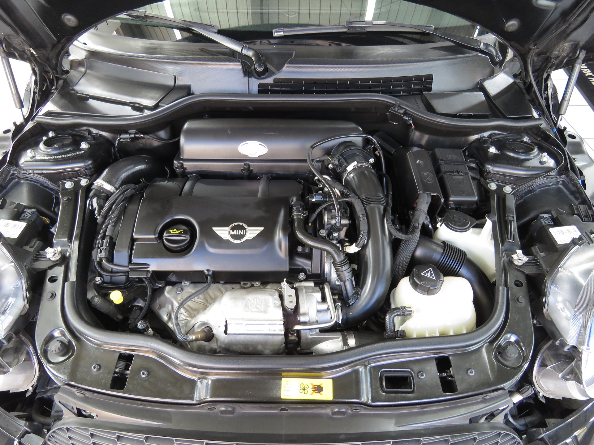 MINI Cooper S Cabriolet-image-29