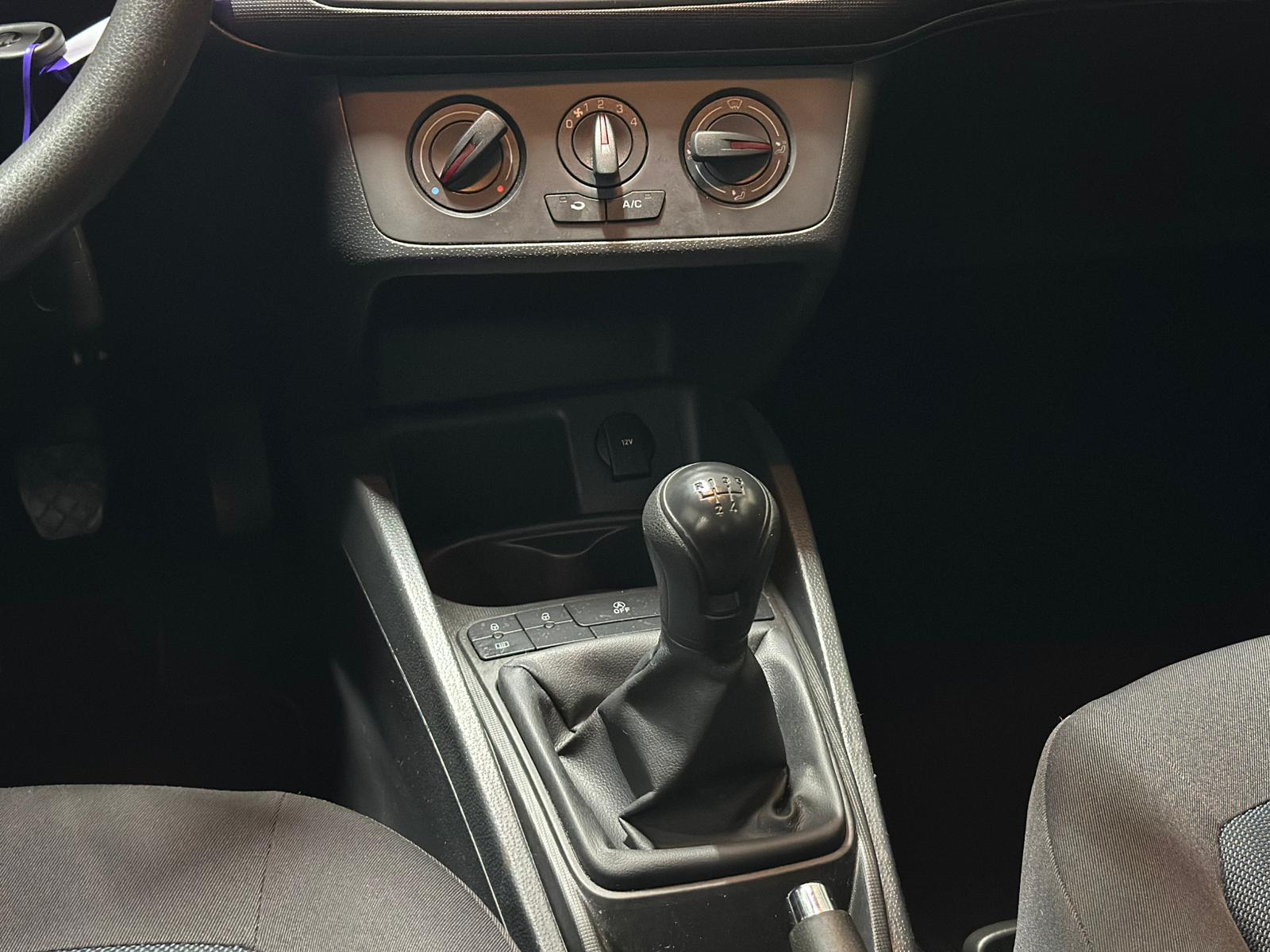 SEAT Ibiza SC 1.2 TSI Reference ITECH Stopp-Start-image-12