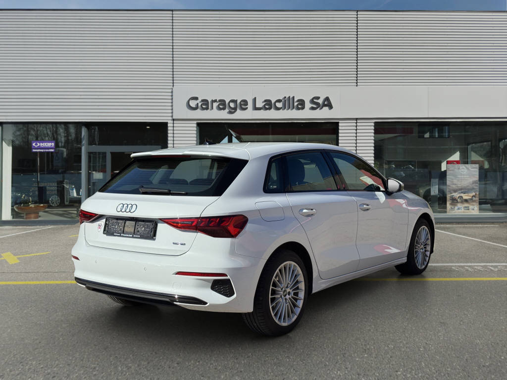 AUDI A3 Sportback 2.0 40 TFSI Advanced quattro S-Tronic-image-6