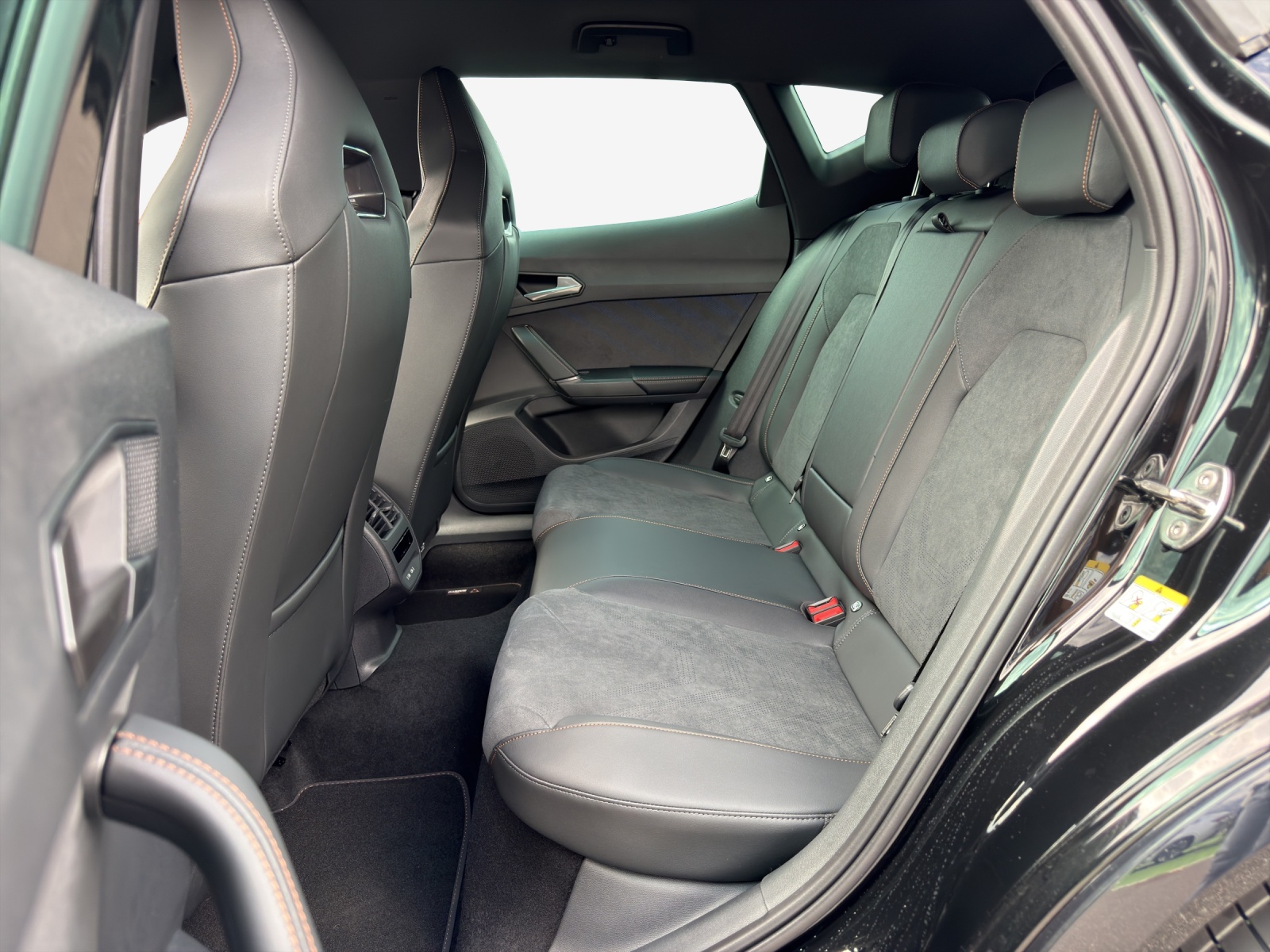 CUPRA Formentor 1.5 TSI Prime Edition DSG-image-11