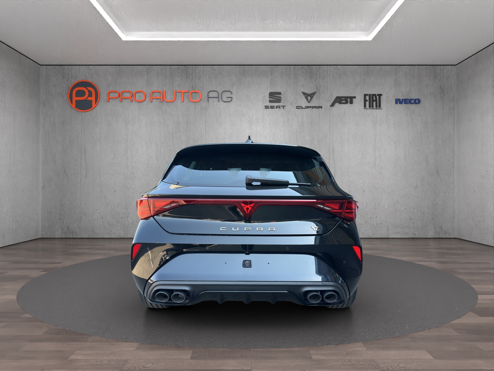 CUPRA LEON 2.0 TSI VZ DSG-image-3