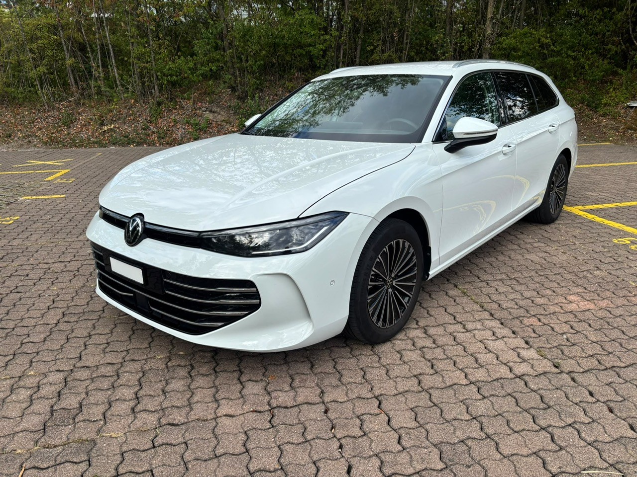 VW 2.0 TDI Elegance DSG-image-0