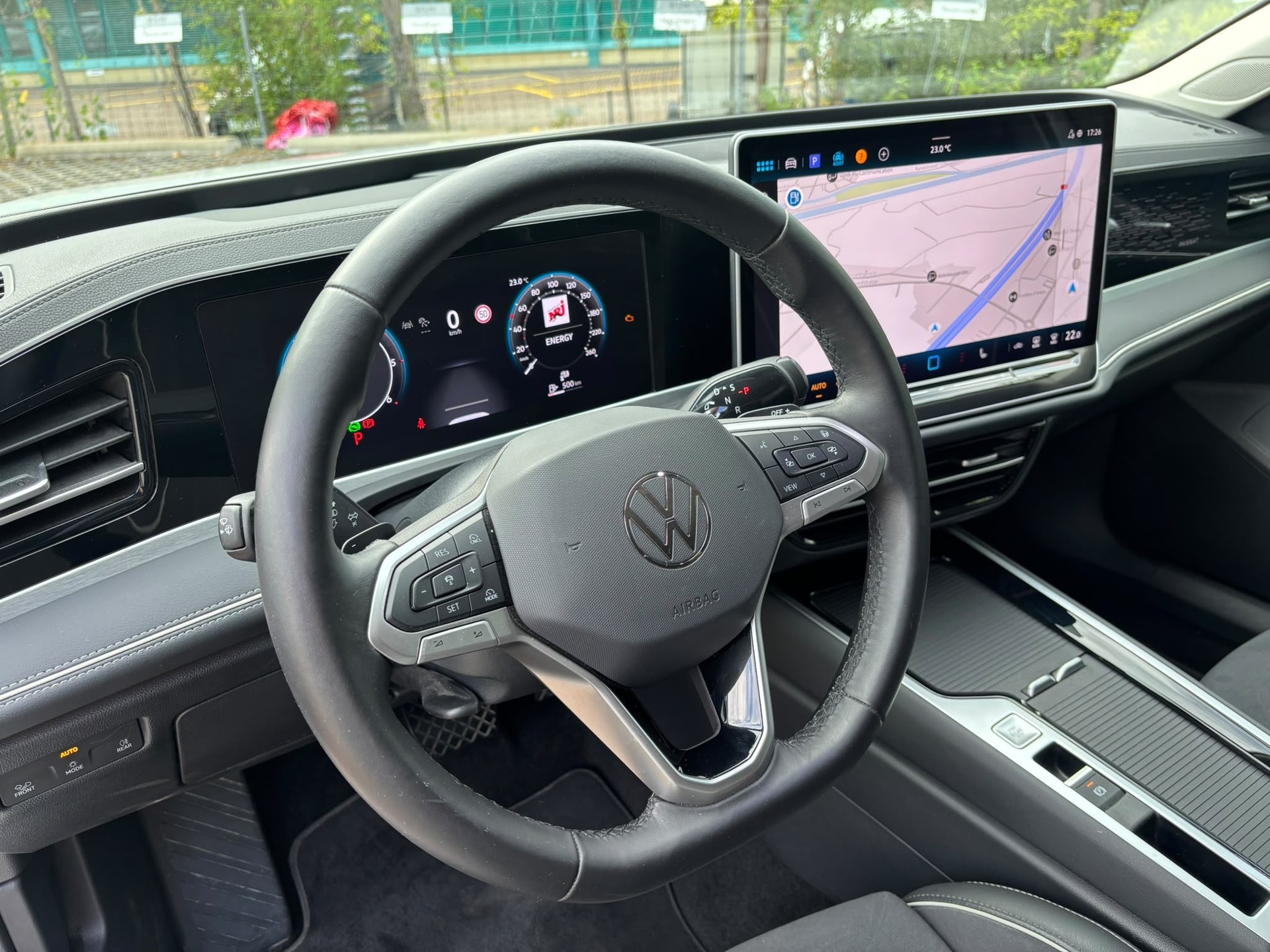 VW 2.0 TDI Elegance DSG-image-7