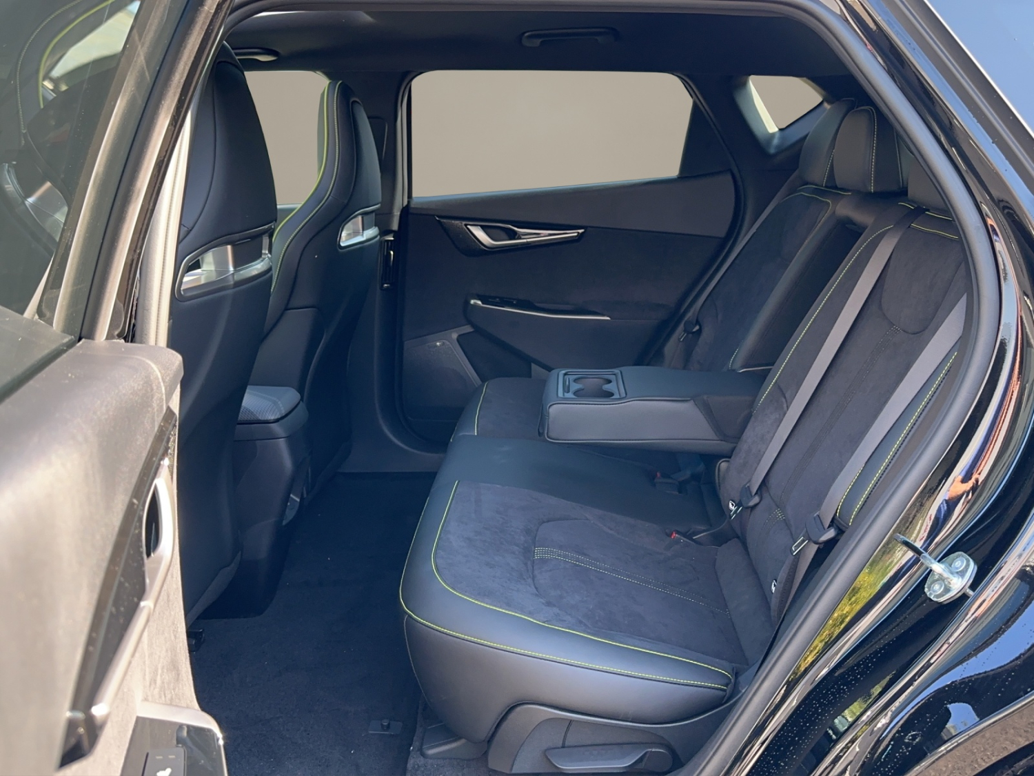 KIA EV6 77 kWh GT 4x4-image-9