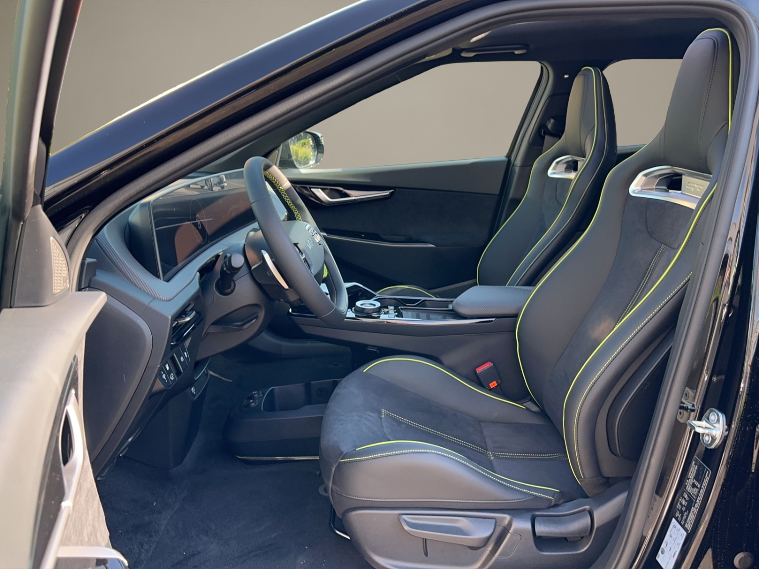 KIA EV6 77 kWh GT 4x4-image-8