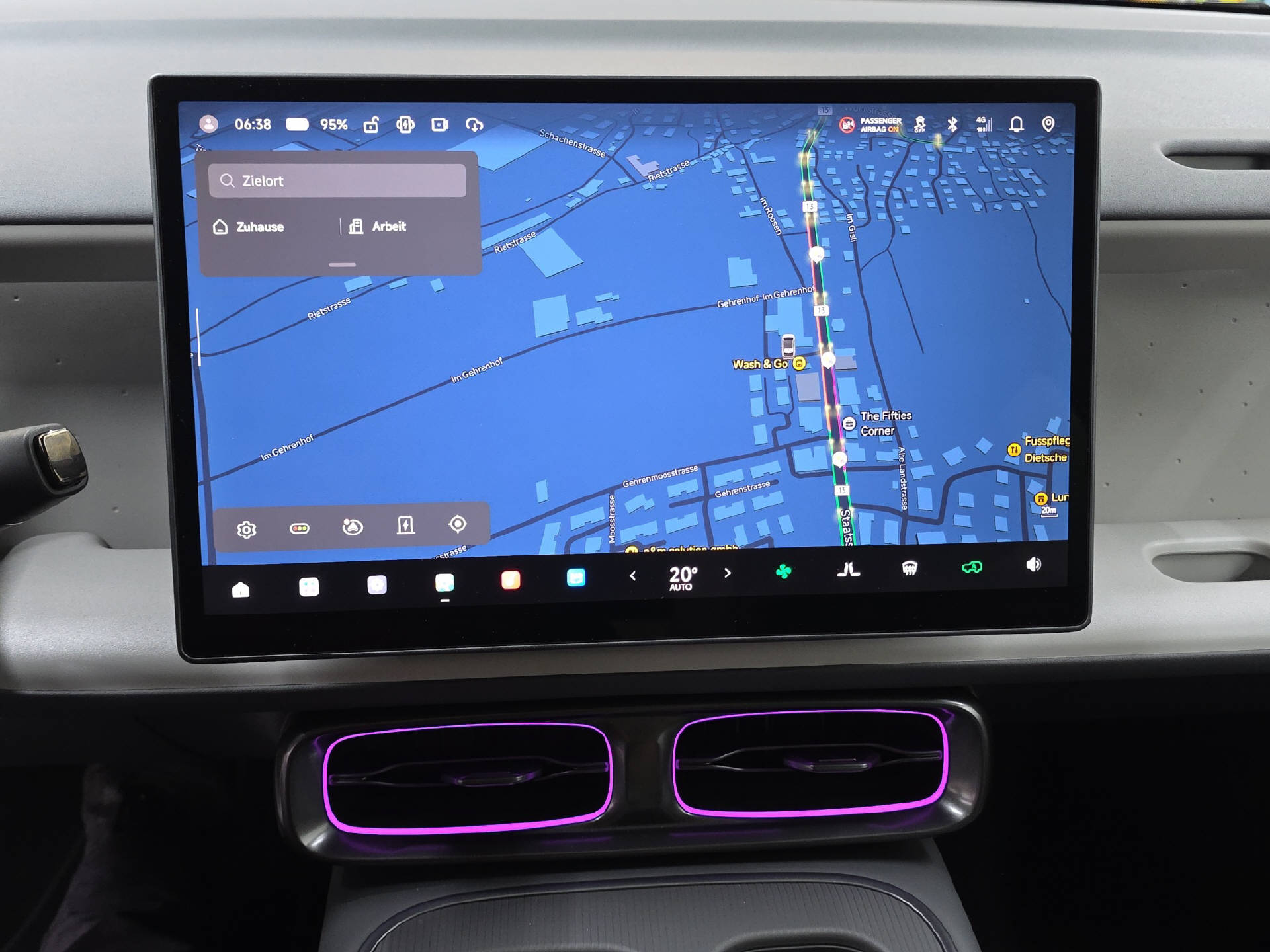 LEAPMOTOR B05 EV-image-15