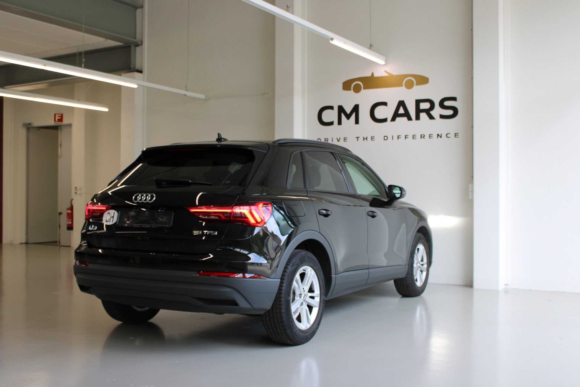 AUDI Q3 35 TFSI S-tronic-image-6