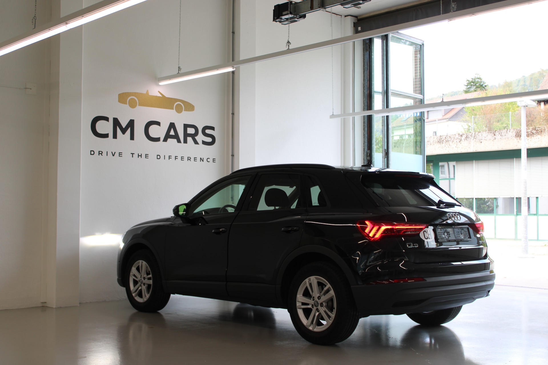 AUDI Q3 35 TFSI S-tronic-image-7