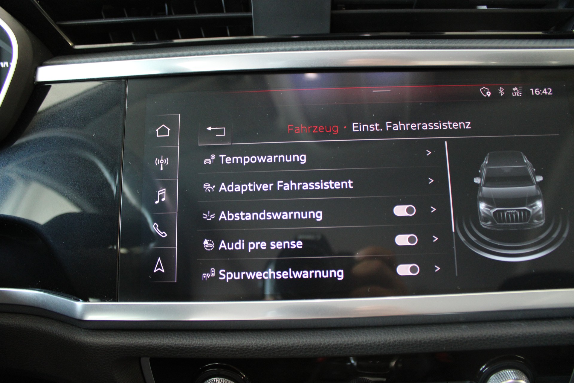 AUDI Q3 35 TFSI S-tronic-image-17