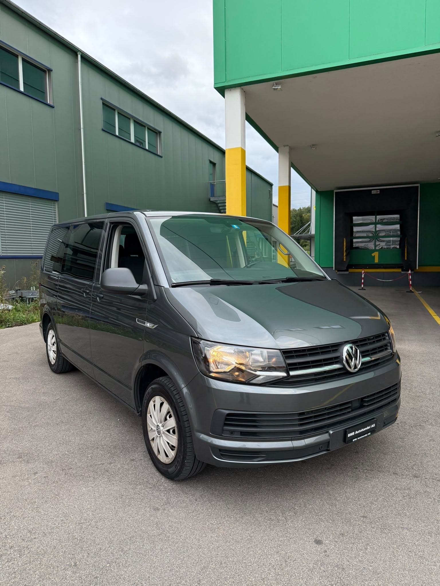 VW T6 Multivan 2.0 TDI Comfort. '70 Jahre Bulli' DSG
