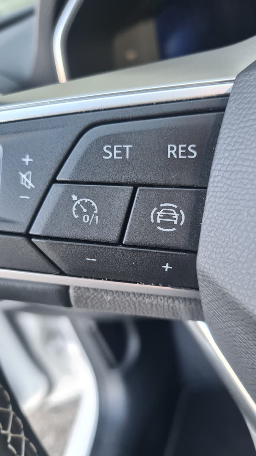 SEAT Leon ST 1.5 eTSI mHEV DSG Style ** Voll-Leder ** Digital Cockpit ** Elektrische Sitz mit Sitzmemory ** Modell 2023 **-image-7
