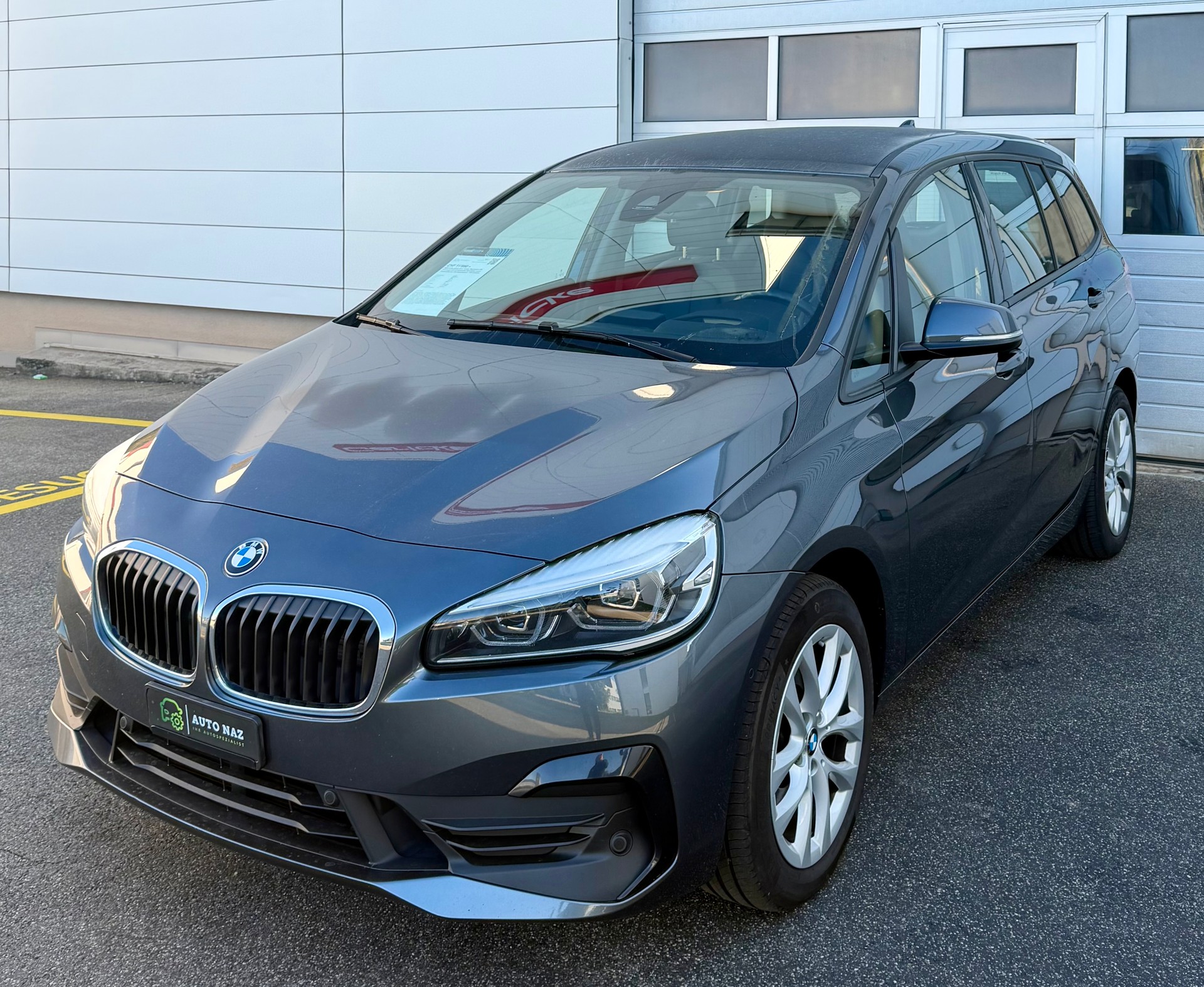 BMW 220d xDrive Gran T Steptronic** CH Fahrzeug** LED Scheinwerfer** Sportsitze Leder** HeadupDisplay** Rück.Kamera** 12M Garantie-image-0