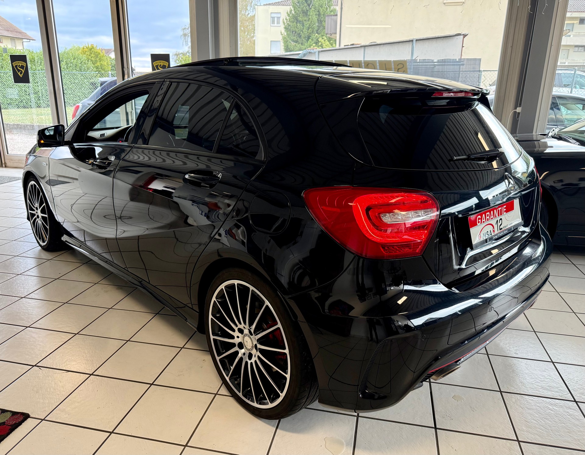 MERCEDES-BENZ A 250 Sport 4Matic 7G-DCT-image-7