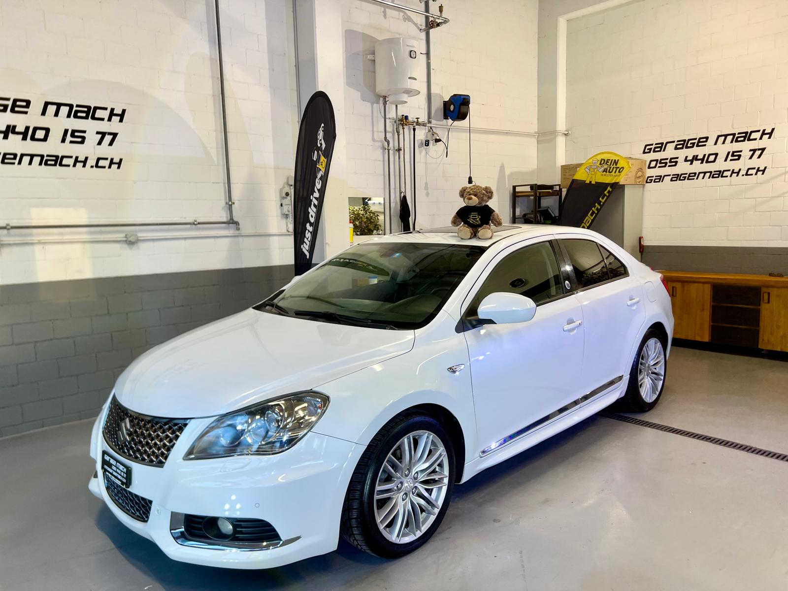 SUZUKI Kizashi 2.4 GL Top Indigo 4WD CVT Sport ✅-image-1