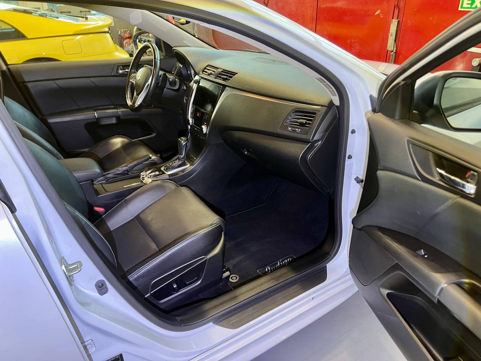 SUZUKI Kizashi 2.4 GL Top Indigo 4WD CVT Sport ✅-image-13