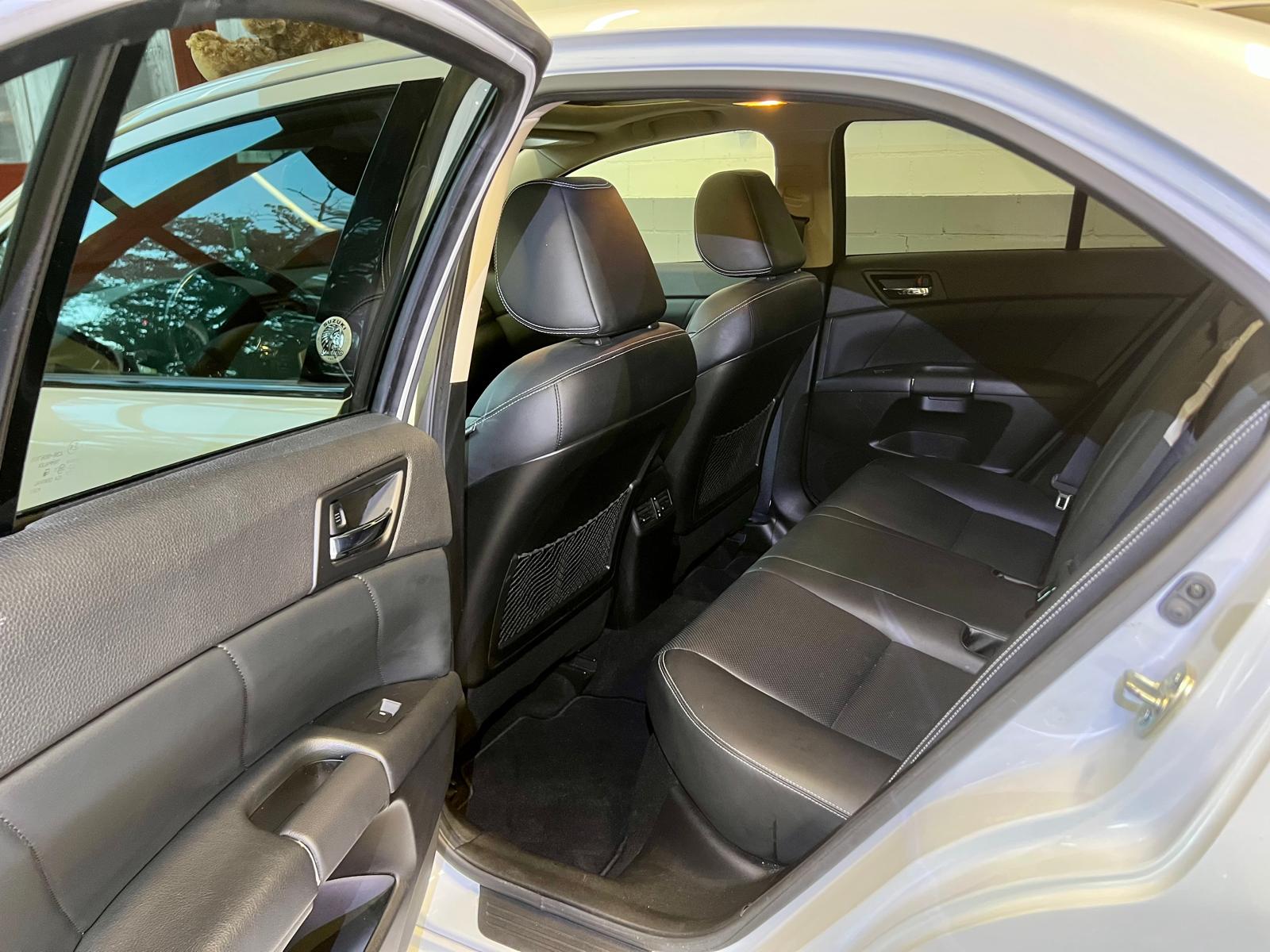 SUZUKI Kizashi 2.4 GL Top Indigo 4WD CVT Sport ✅-image-14