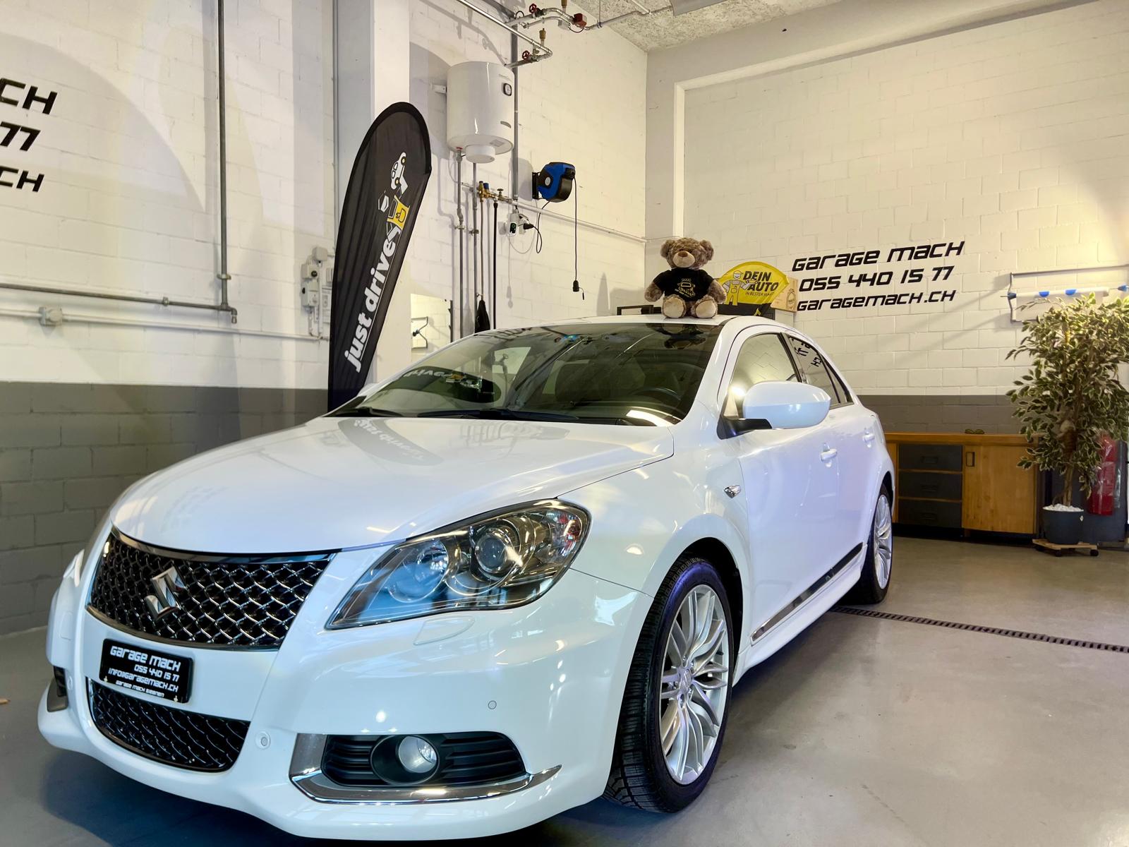 SUZUKI Kizashi 2.4 GL Top Indigo 4WD CVT Sport ✅-image-2