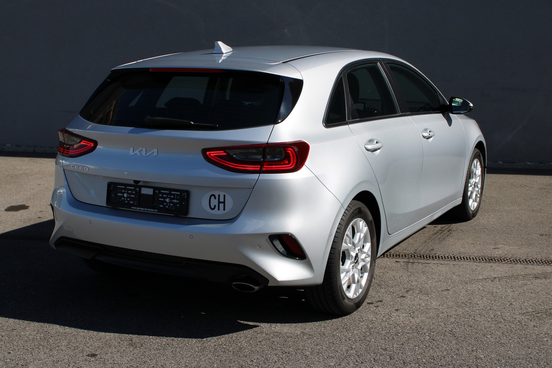 KIA Ceed 1.5 T-GDi MHEV Power DCT-image-6