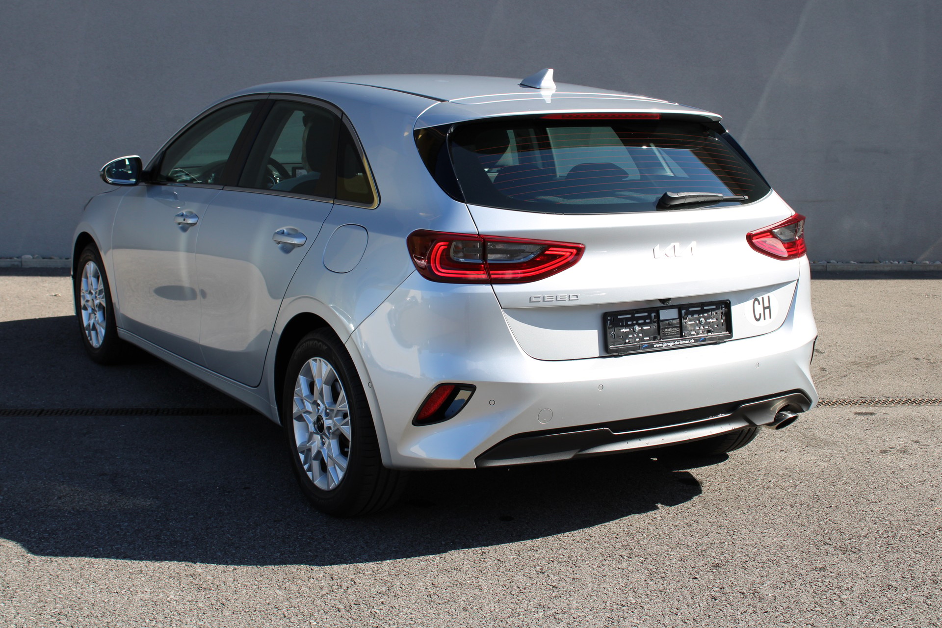 KIA Ceed 1.5 T-GDi MHEV Power DCT-image-7