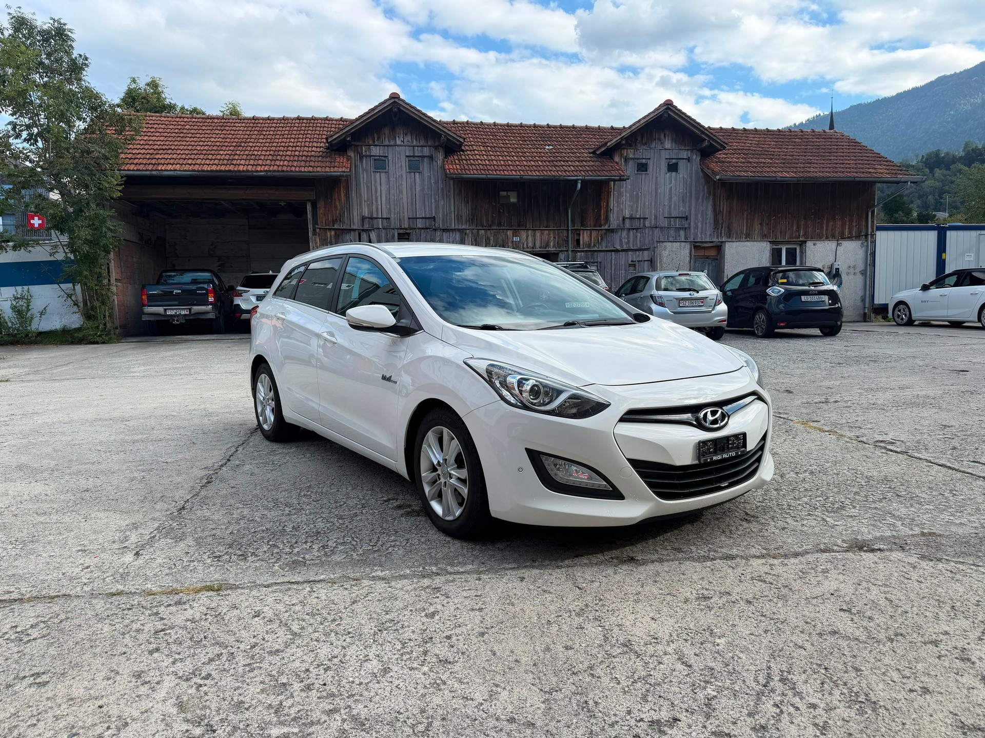 HYUNDAI i30 Wagon 1.6 CRDi Premium-image-0
