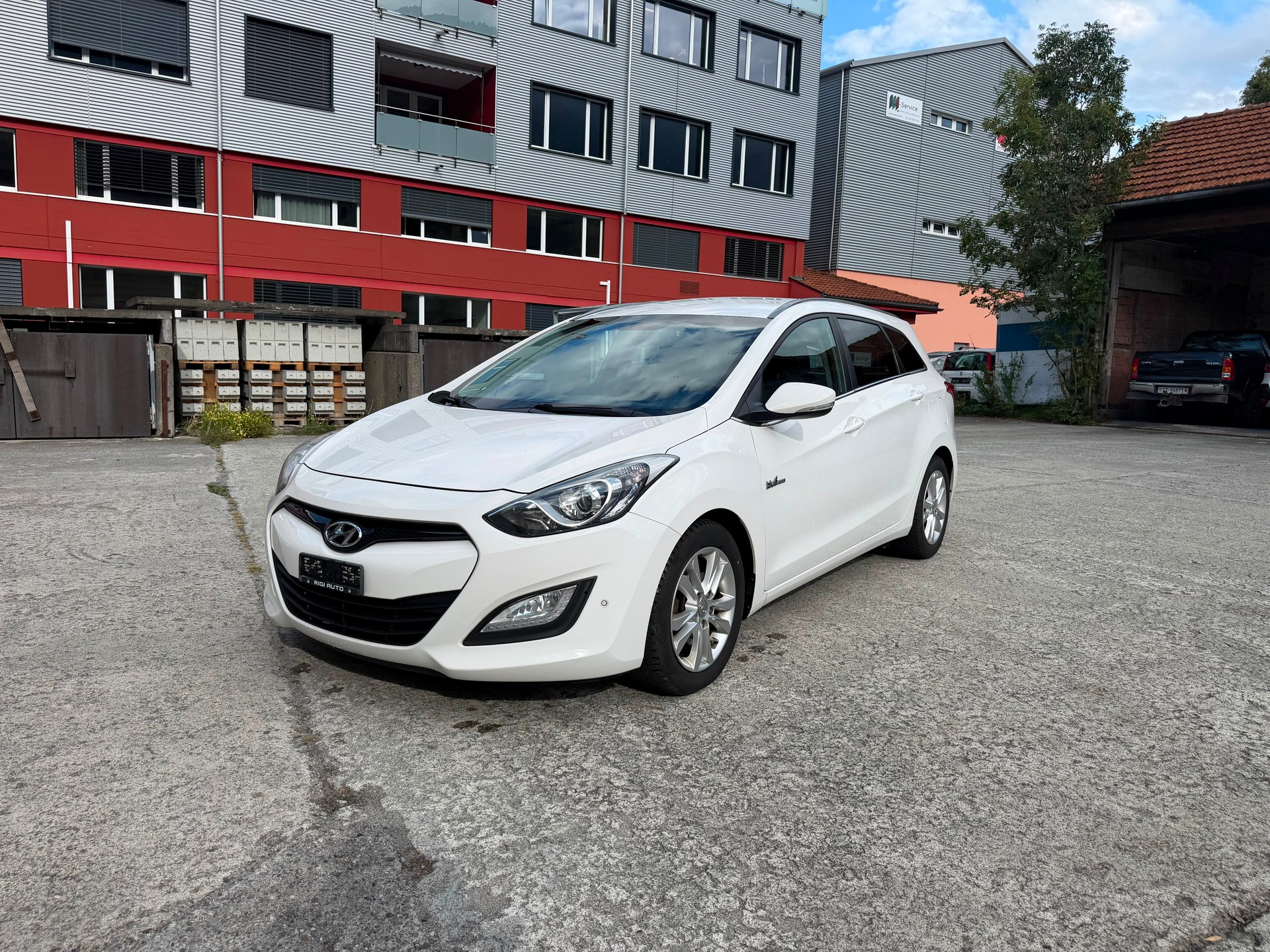 HYUNDAI i30 Wagon 1.6 CRDi Premium-image-1