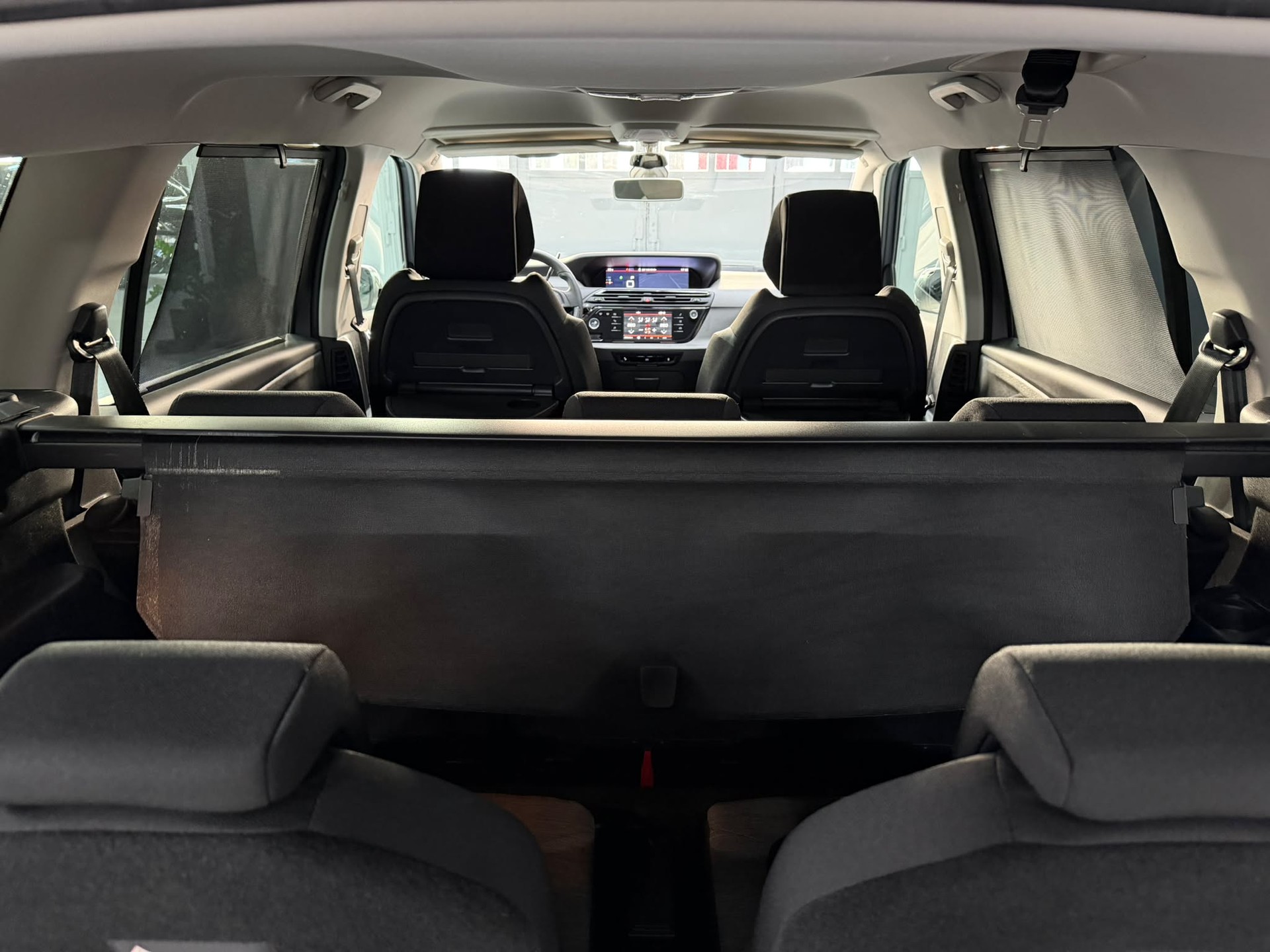 CITROEN Grand C4 Picasso 1.6i 16V THP Shine EAT6-image-13
