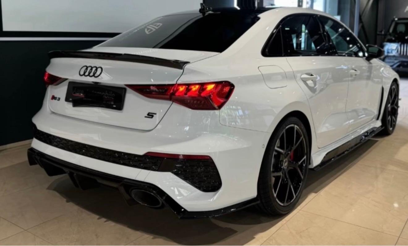 AUDI Audi RS3 2.5 TFSI quattro S-Tronic StrollSport Aerokit-image-2