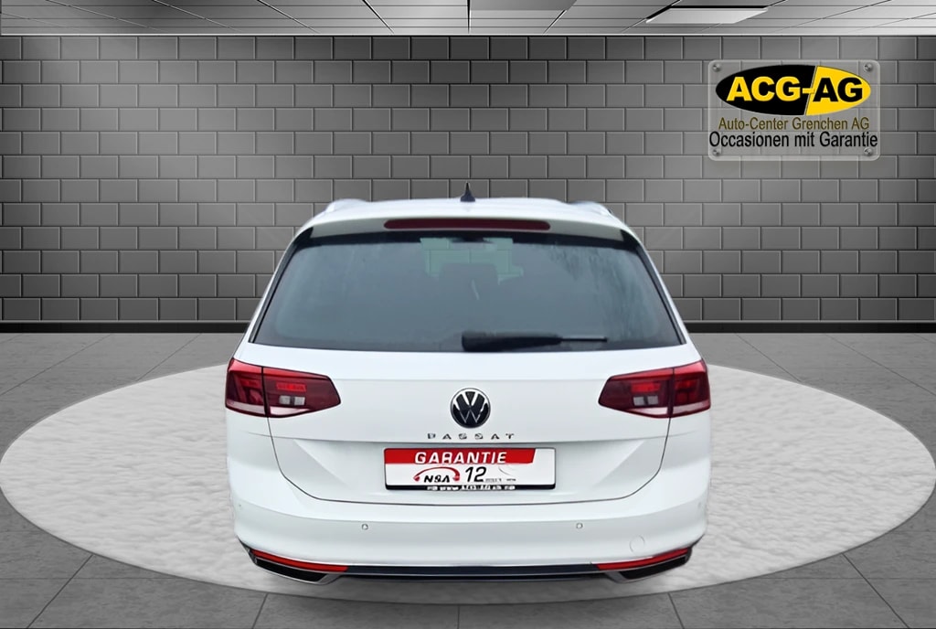 VW Passat 2.0 TDI BMT Elegance DSG ** 200 PS ** Gr-Navi ** RF-Kamera ** Abstandsregelsysteme ** Sitzheizung ** Frisch Ab MFK **-image-4