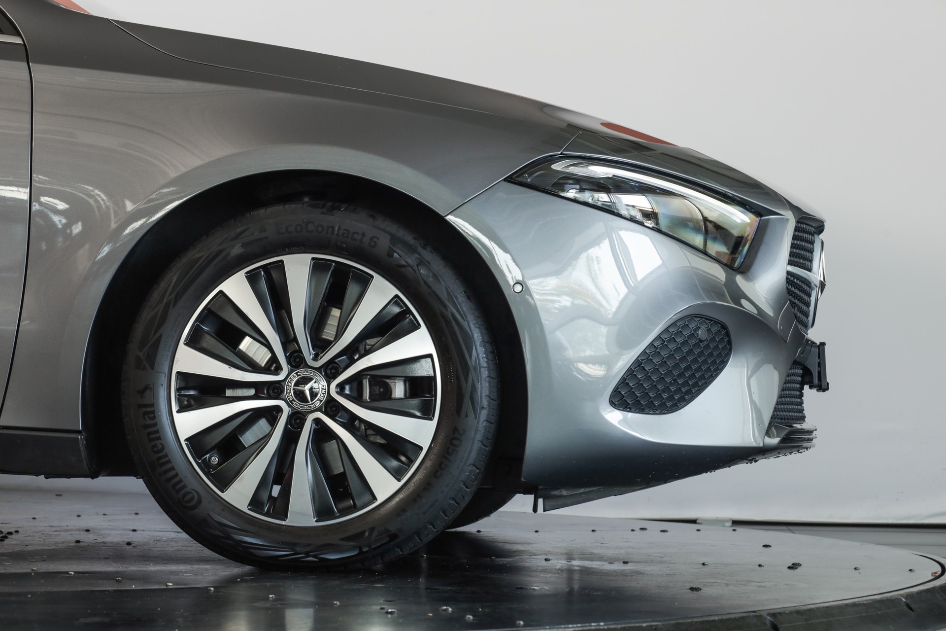 MERCEDES-BENZ A 180 7G-DCT MULTIBEAM LED / DISTRONIC / Caméra de recul-image-9