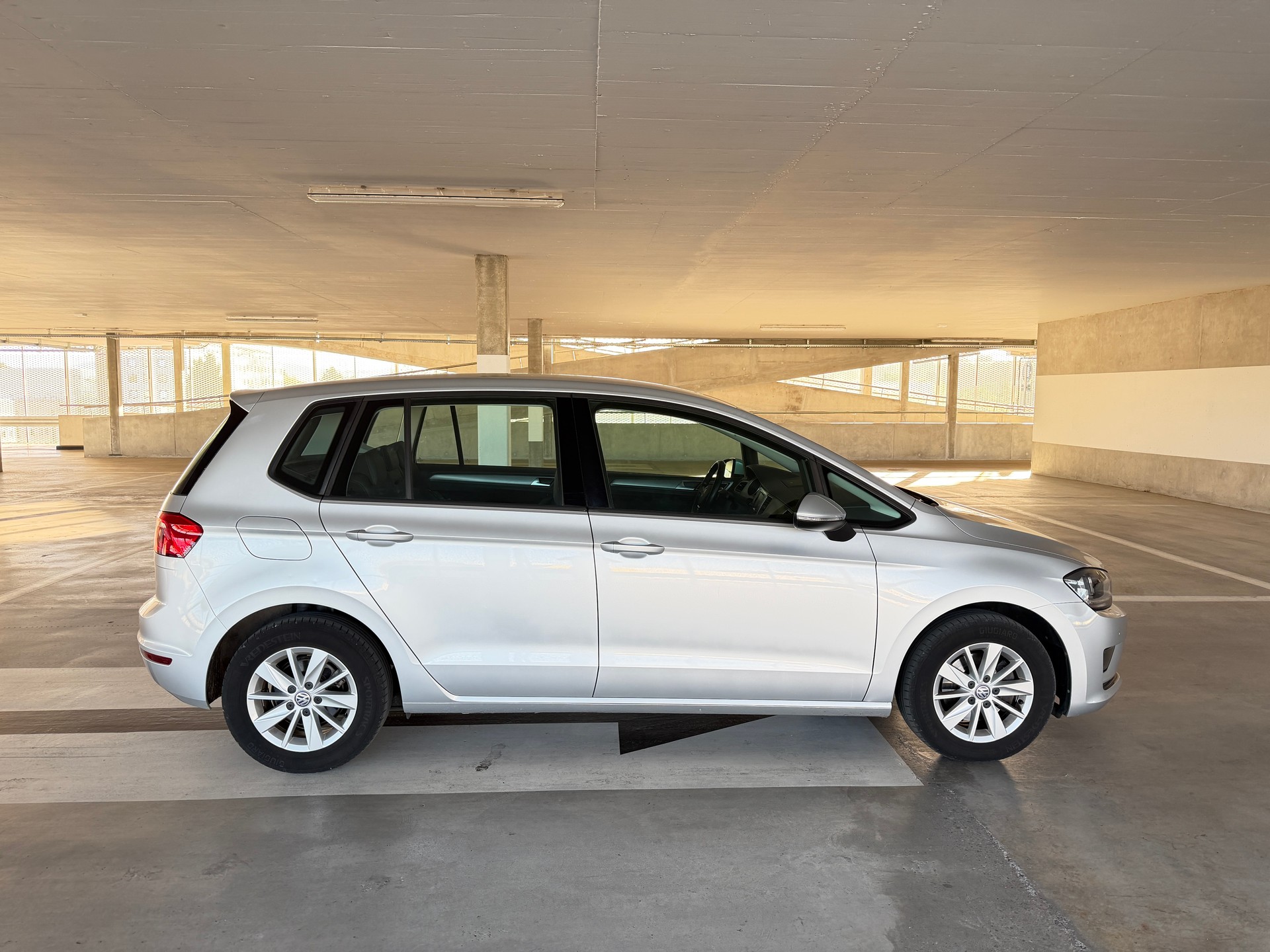 VW Golf Sportsvan 1.2 TSI DSG - Expertise du jour-image-1