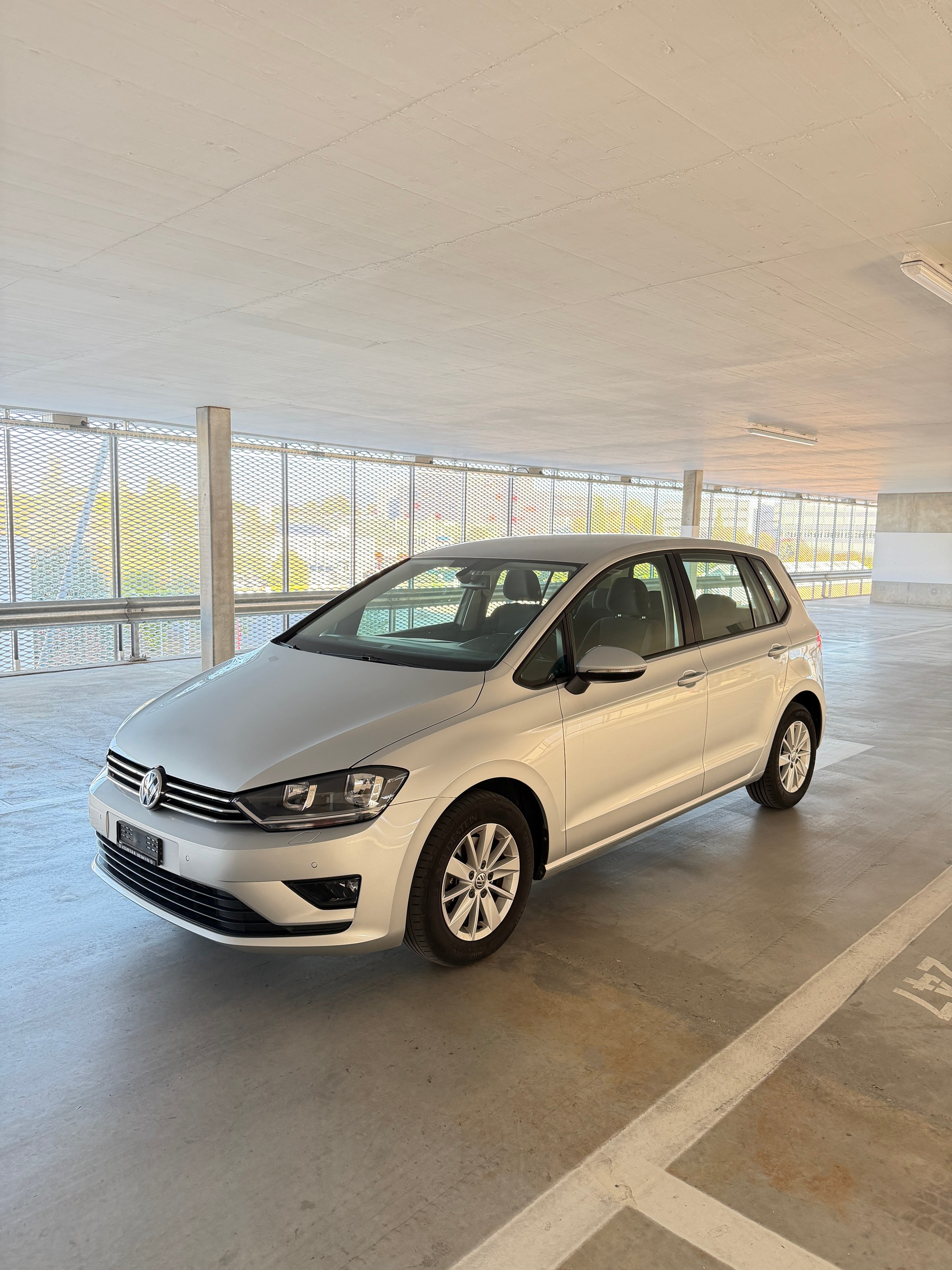 VW Golf Sportsvan 1.2 TSI DSG - Expertise du jour-image-6