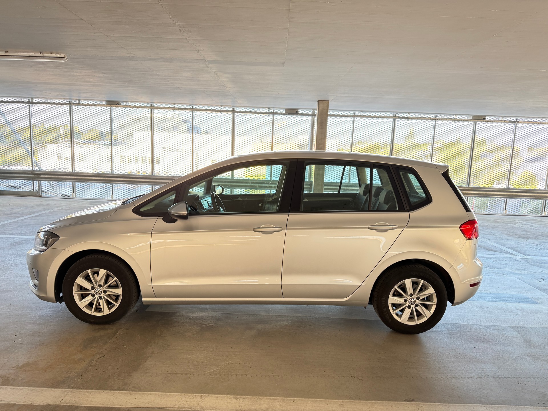 VW Golf Sportsvan 1.2 TSI DSG - Expertise du jour-image-5