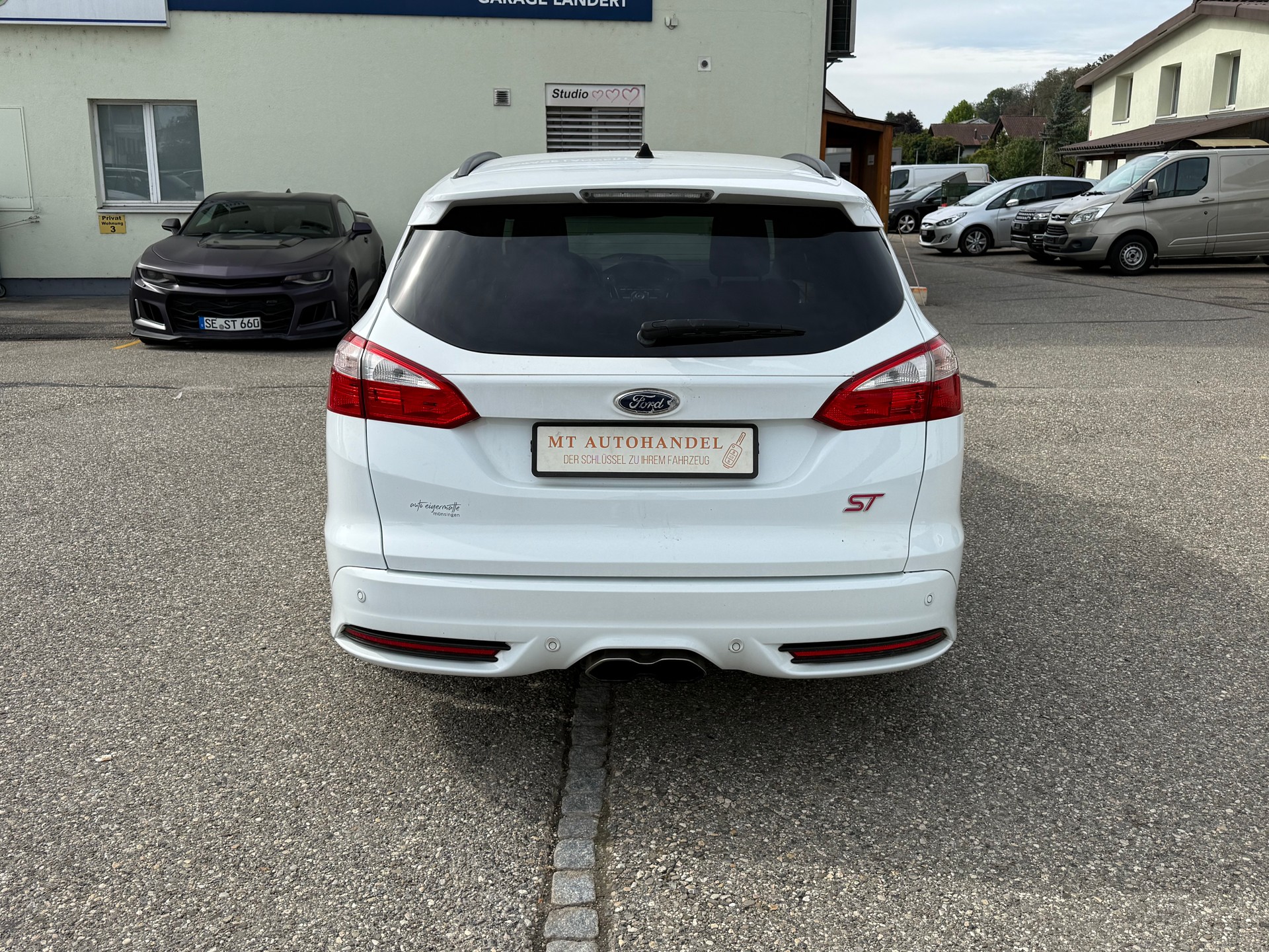 FORD Focus 2.0 SCTi ST-1-image-5