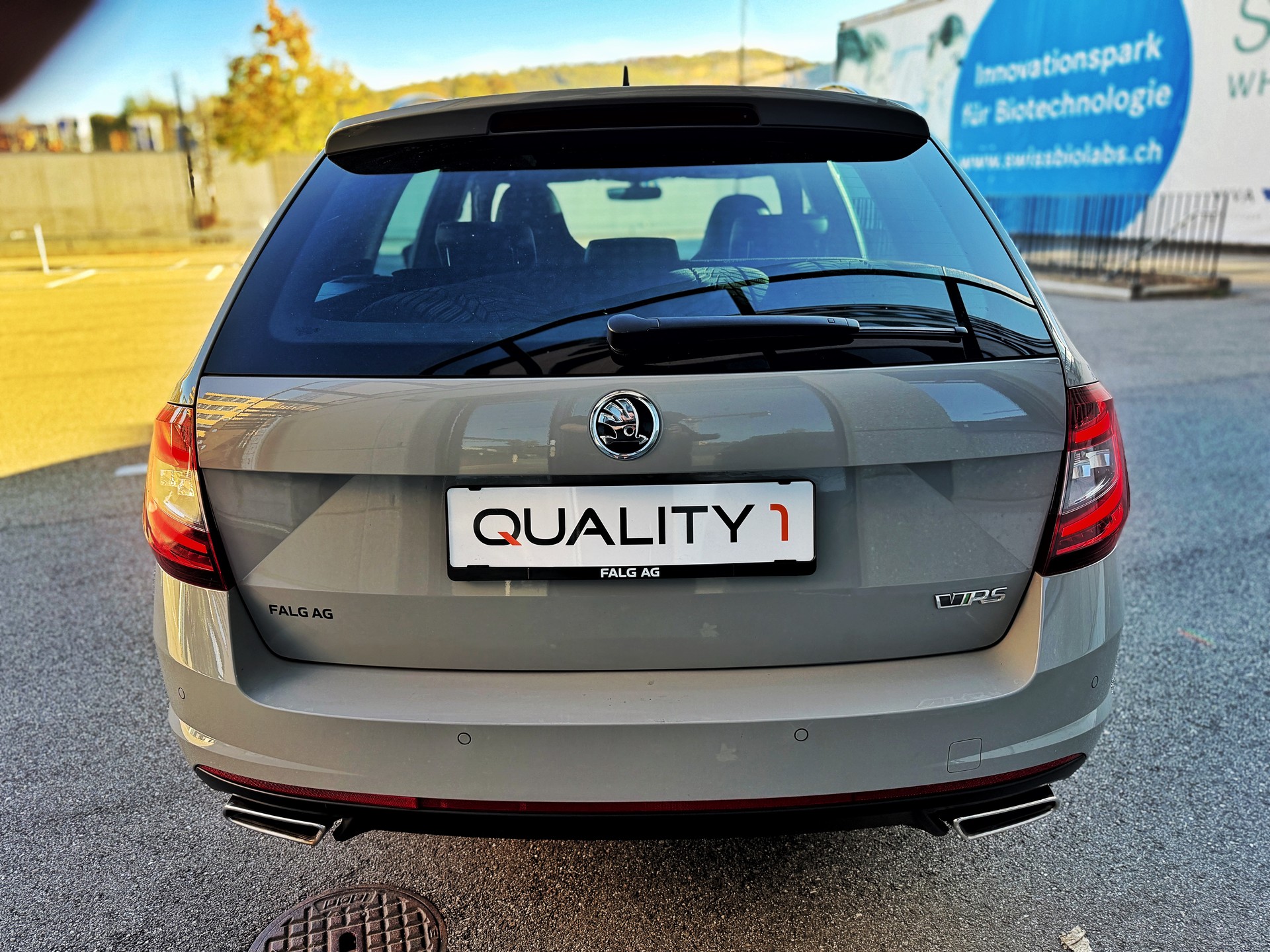 SKODA Octavia Combi 2.0 TDI RS DSG-image-3