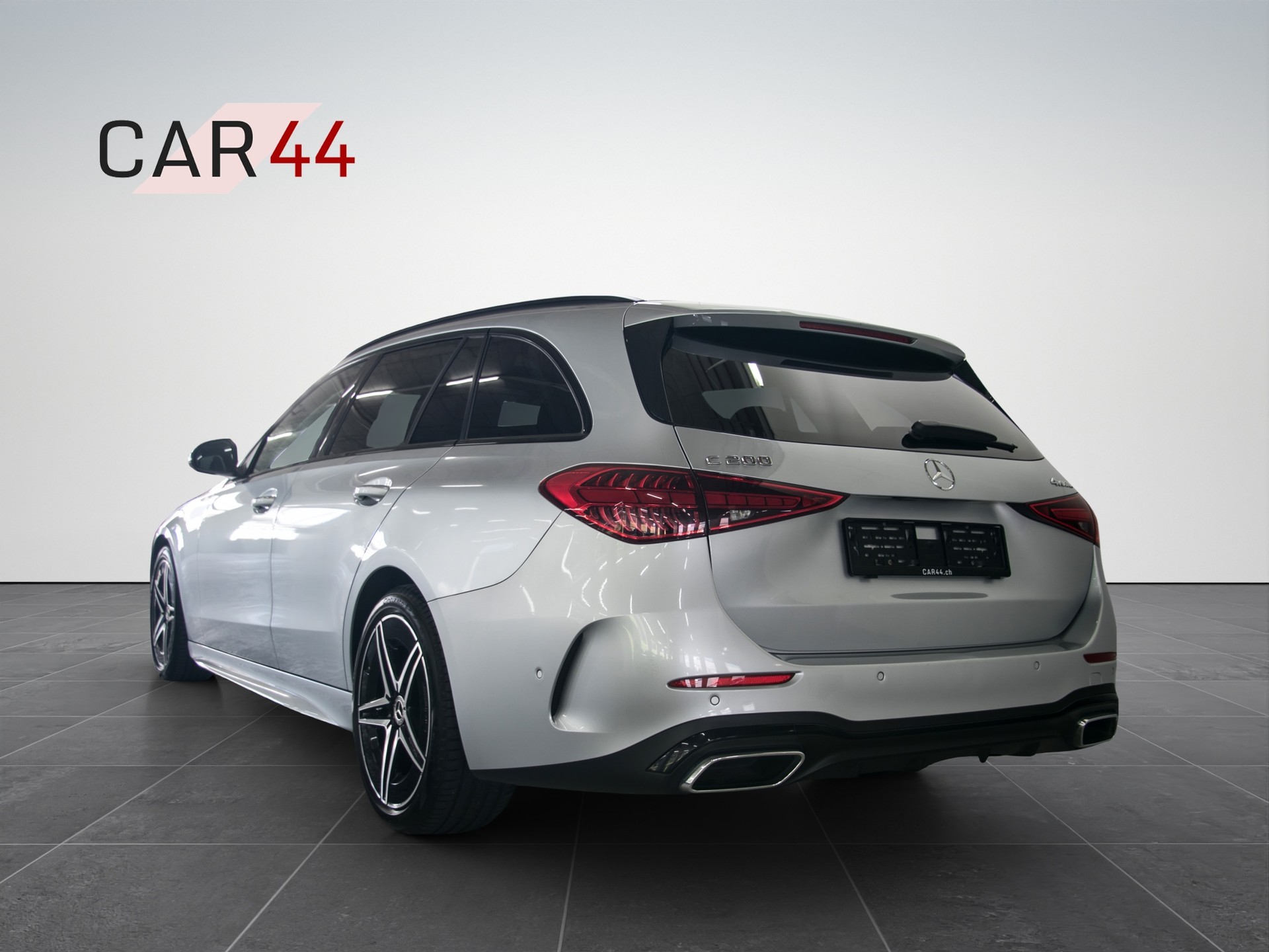 MERCEDES-BENZ C 200 T 4Matic AMG Line-image-2