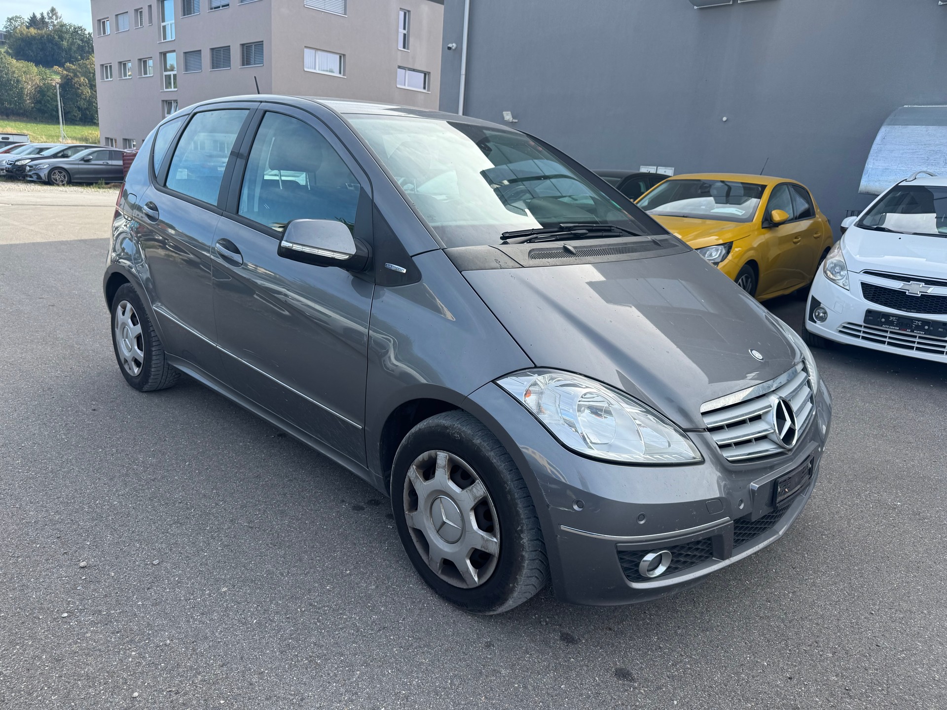 MERCEDES-BENZ A 180 (170) BlueEfficiency Classic-image-2