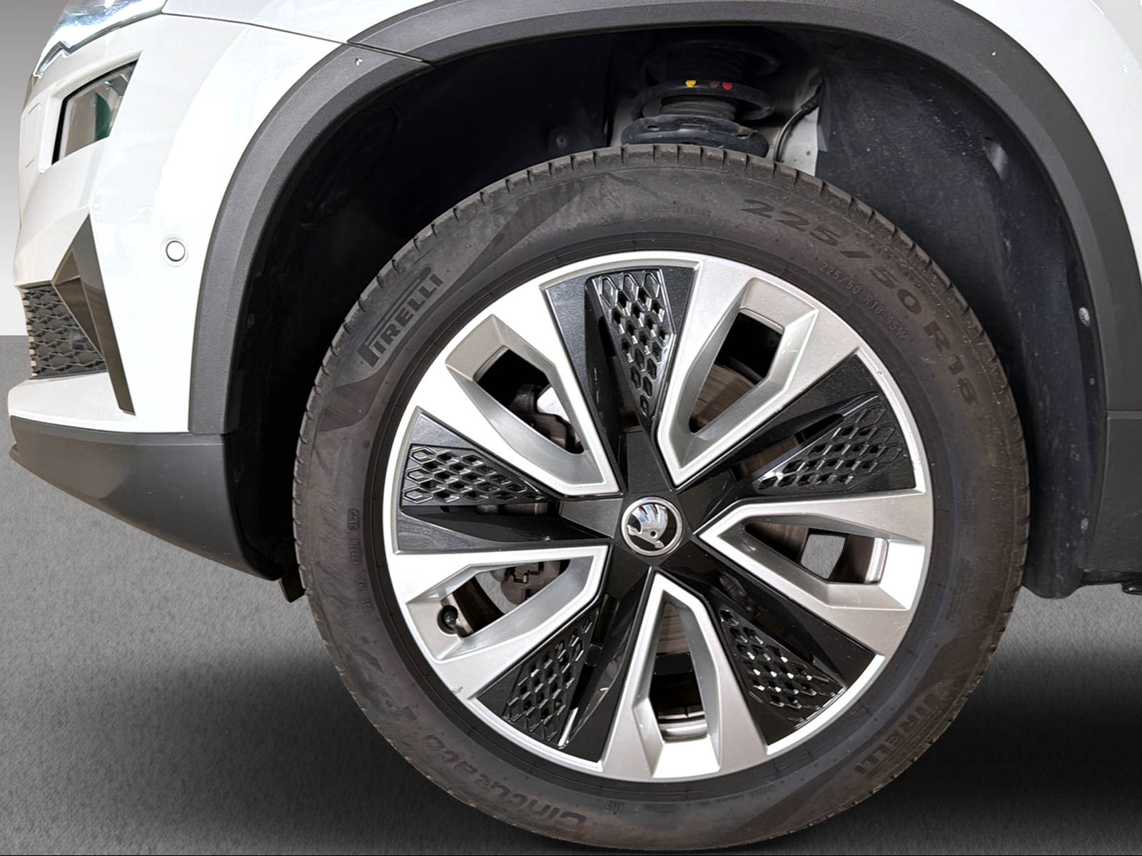 SKODA Karoq 2.0 TDI Style 4x4 DSG-image-19