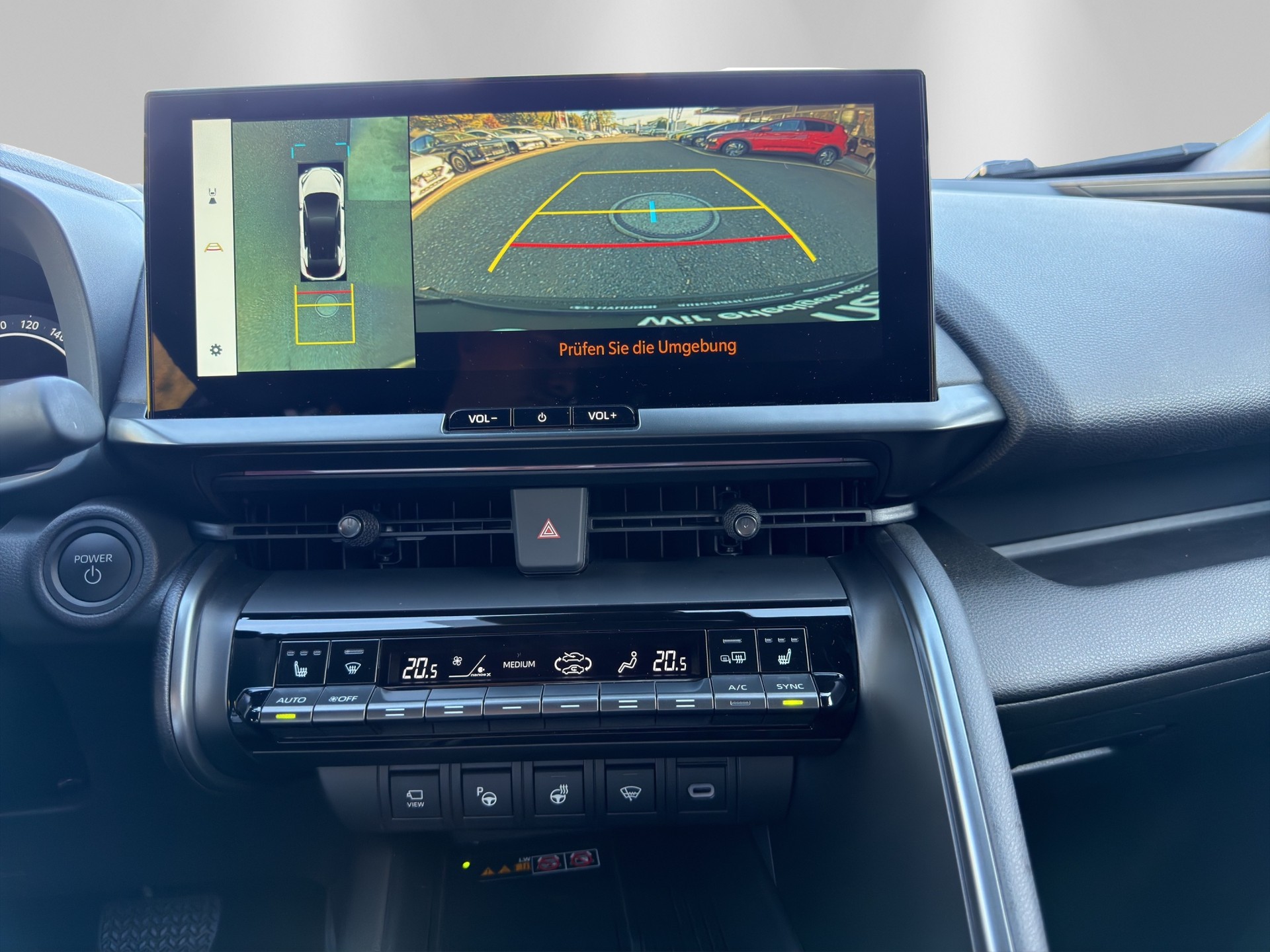 TOYOTA C-HR 2.0 PHEV GR Sport-image-17