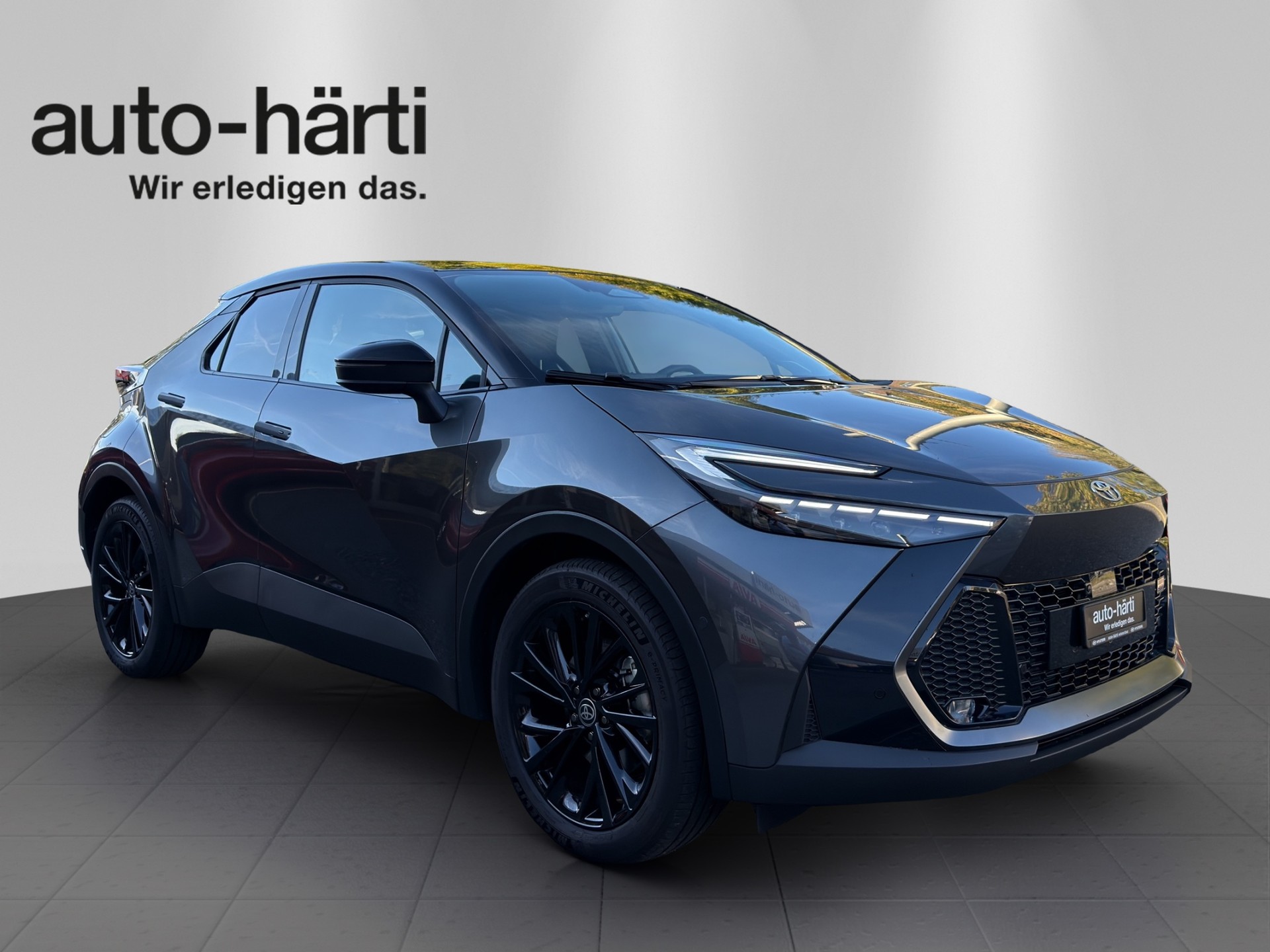 TOYOTA C-HR 2.0 PHEV GR Sport-image-6