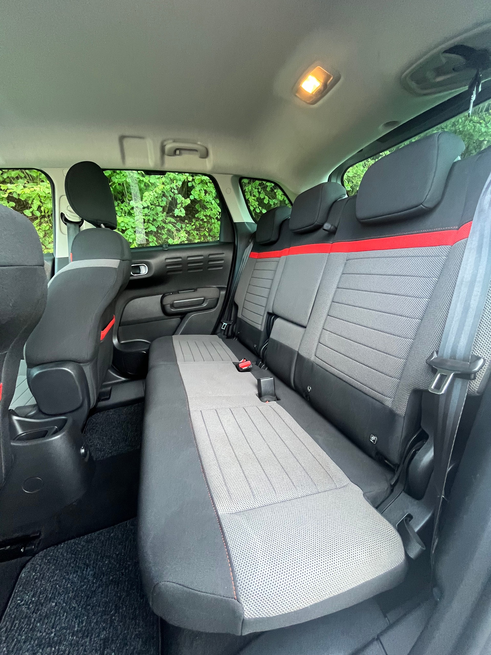 CITROEN C3 Aircross 1.2i PureTech Feel EAT-image-9