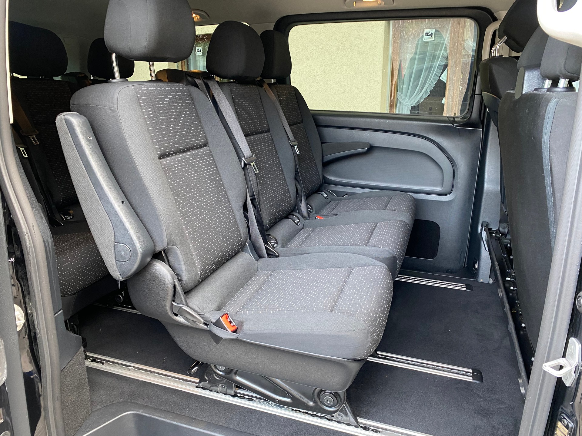 MERCEDES-BENZ Vito 116 CDI Lang Select Tourer 4Matic 9G-Tronic-image-7