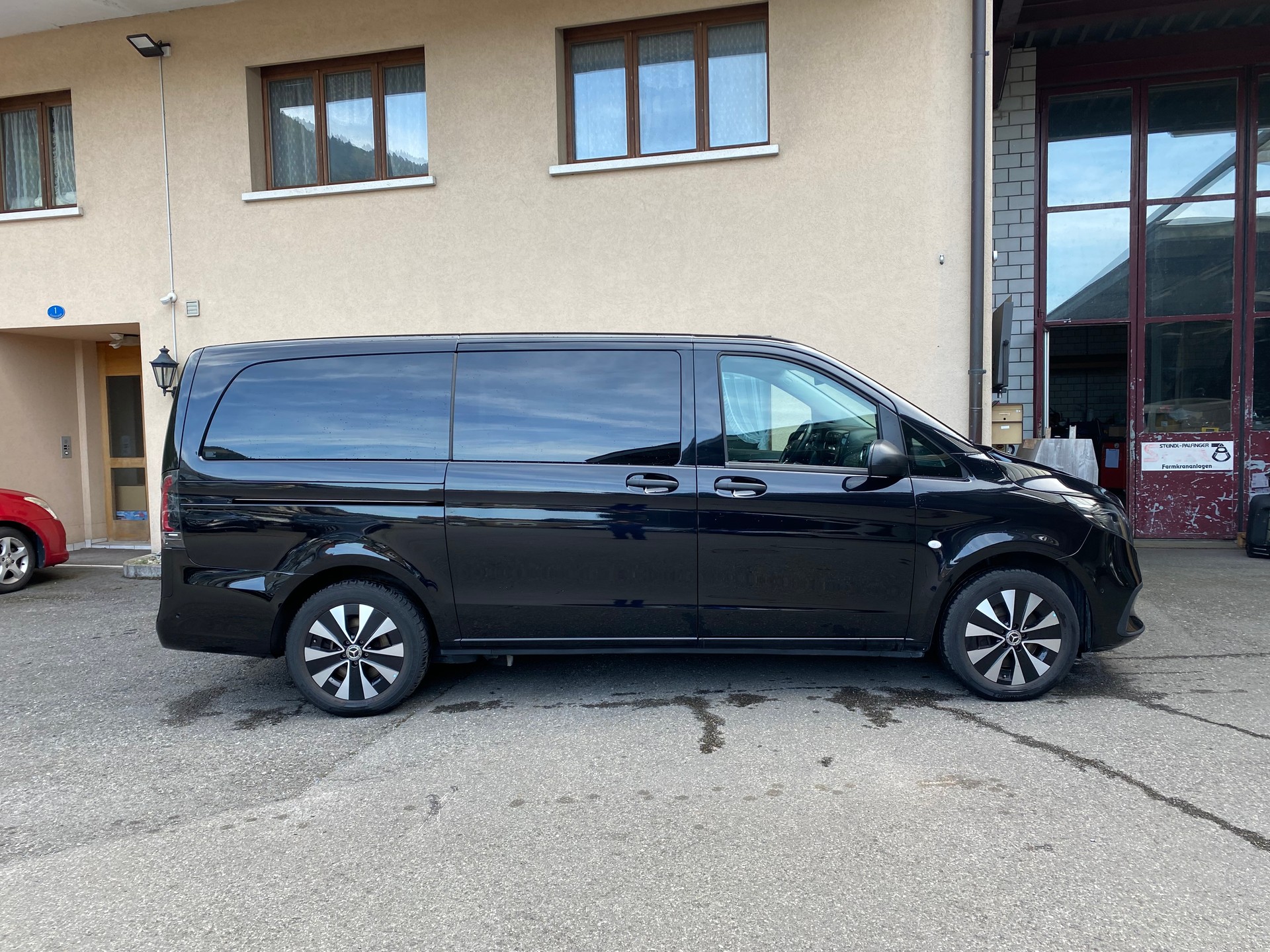 MERCEDES-BENZ Vito 116 CDI Lang Select Tourer 4Matic 9G-Tronic-image-12