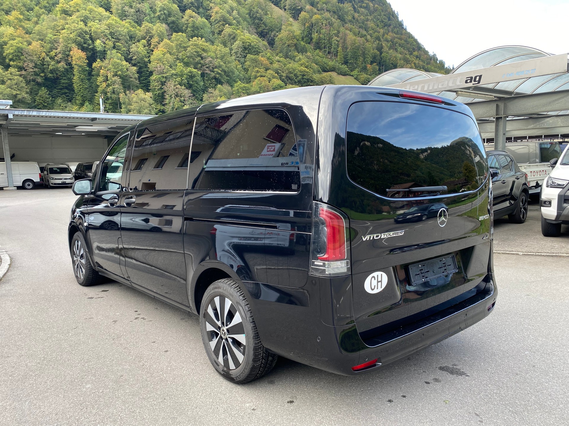 MERCEDES-BENZ Vito 116 CDI Lang Select Tourer 4Matic 9G-Tronic-image-13