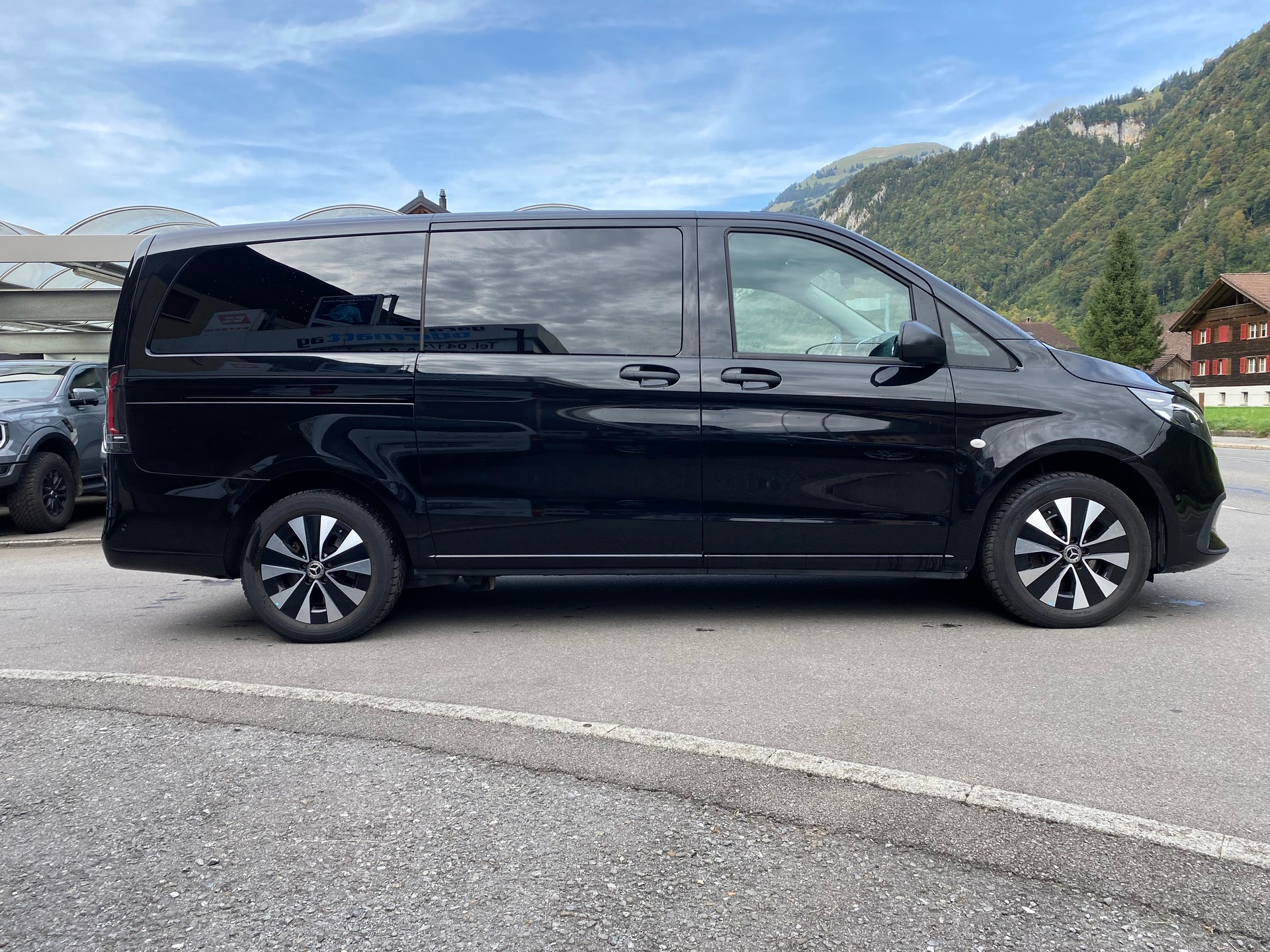 MERCEDES-BENZ Vito 116 CDI Lang Select Tourer 4Matic 9G-Tronic-image-15