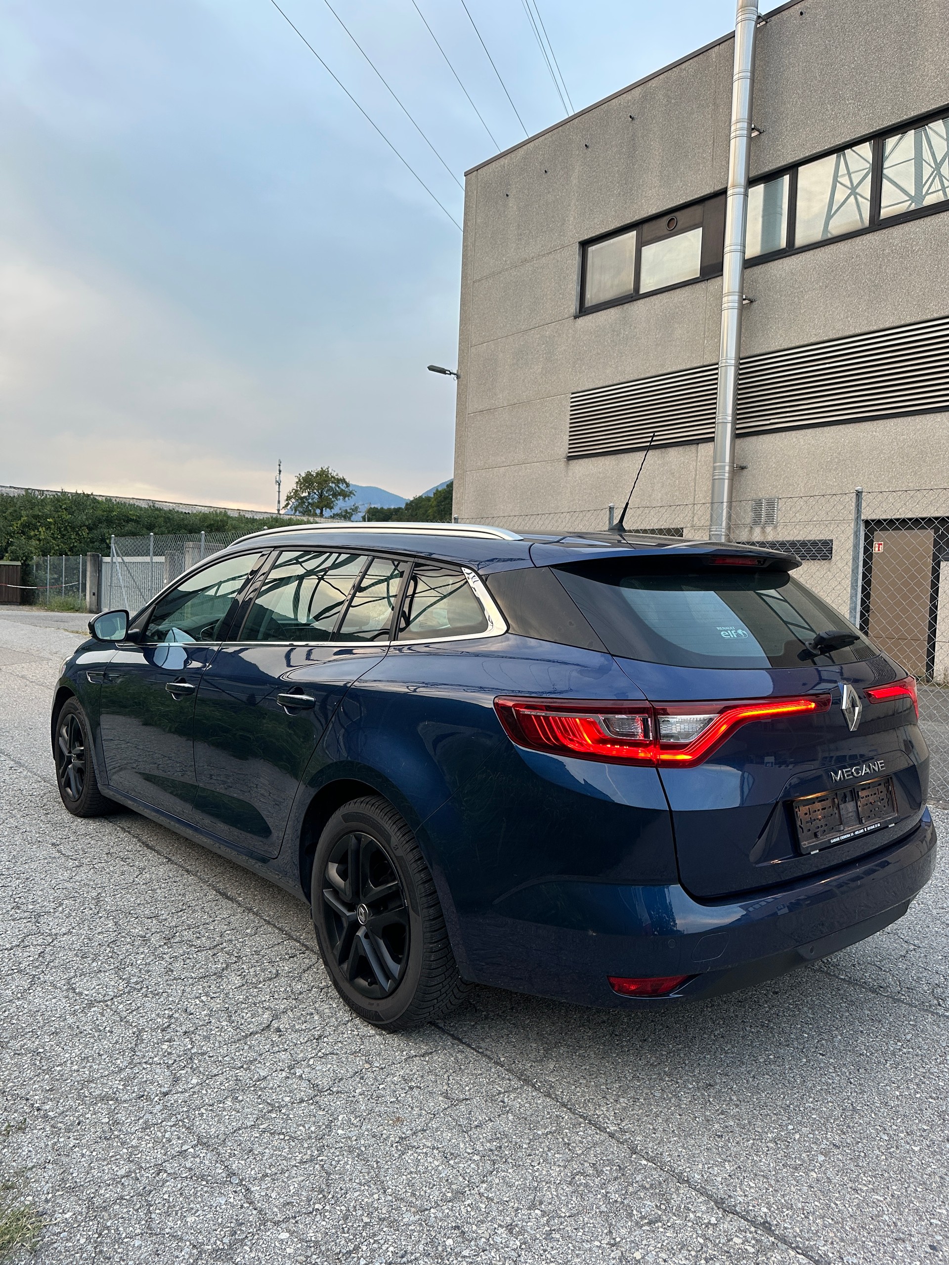 RENAULT Mégane Grandtour 1.5 dCi Business-image-3