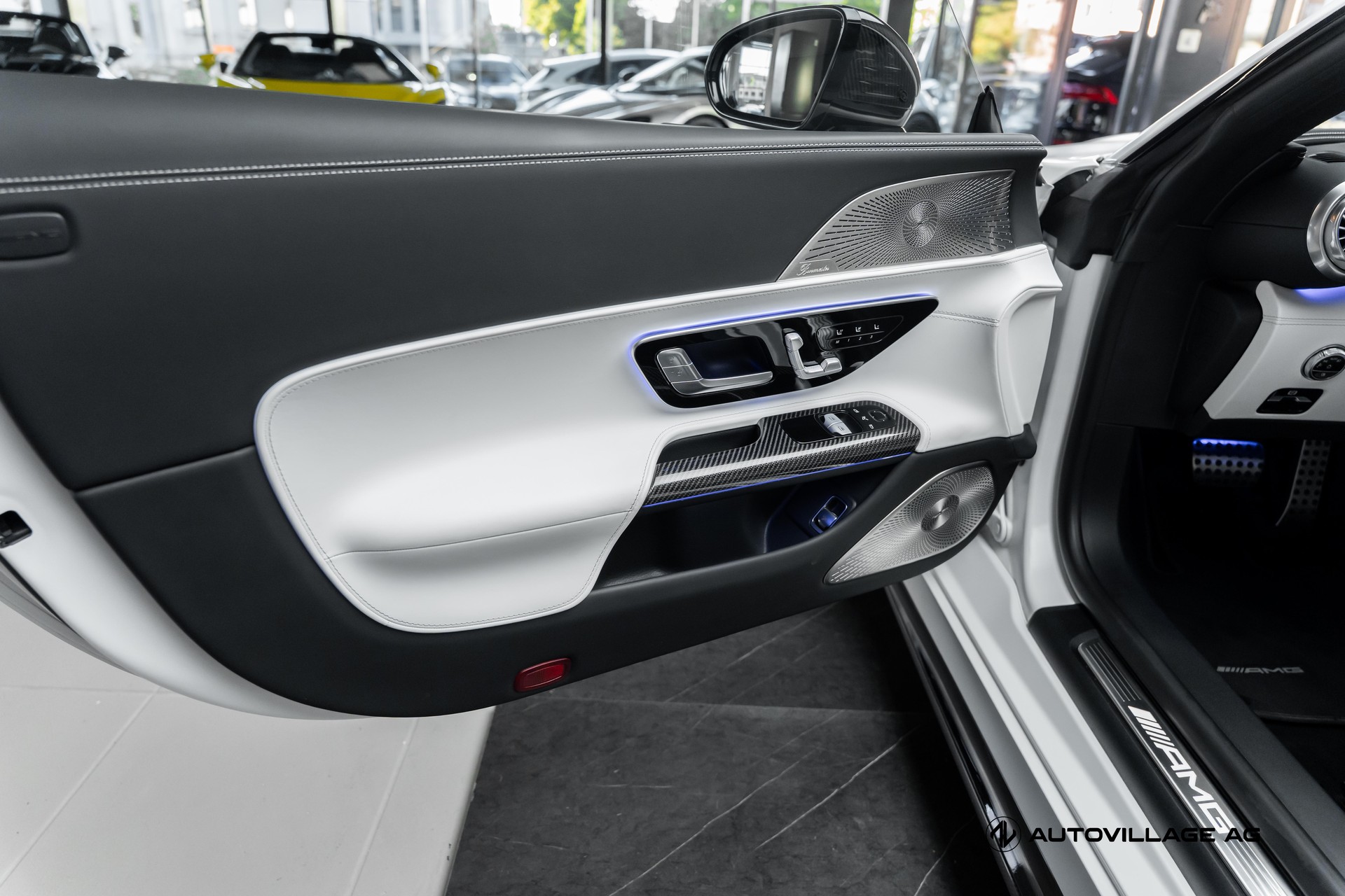 MERCEDES-BENZ AMG GT 63 4Matic+ Executive Edition-image-20